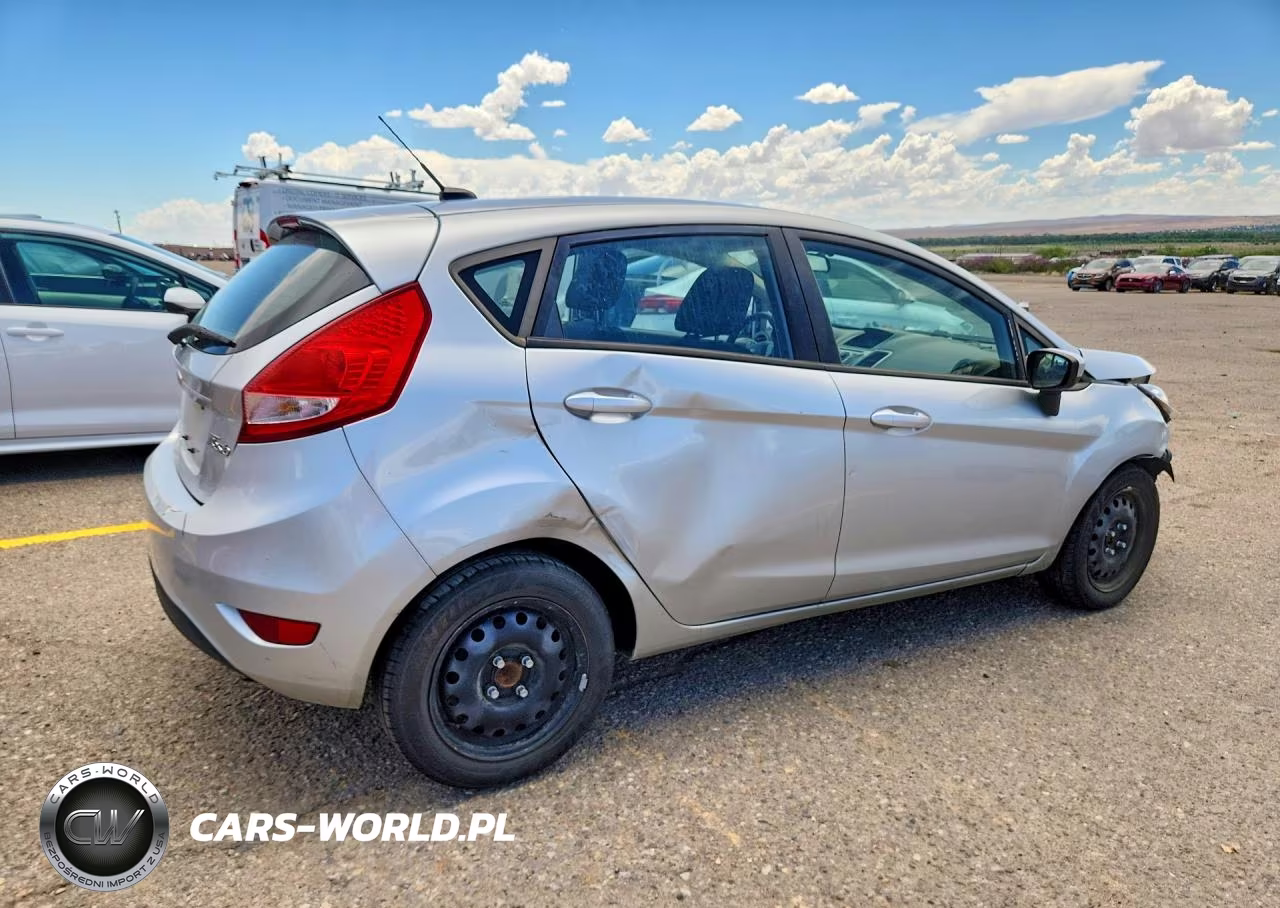 2012 Ford Fiesta Se VIN:3FADP4EJ9CM118755 - 3