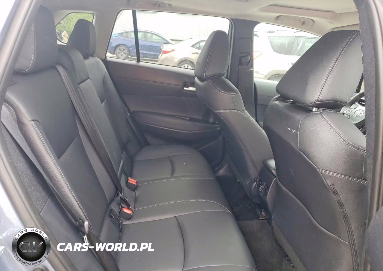 2026 Toyota Corolla Cross Xle VIN:7MUDAABG6TV187878 - 10