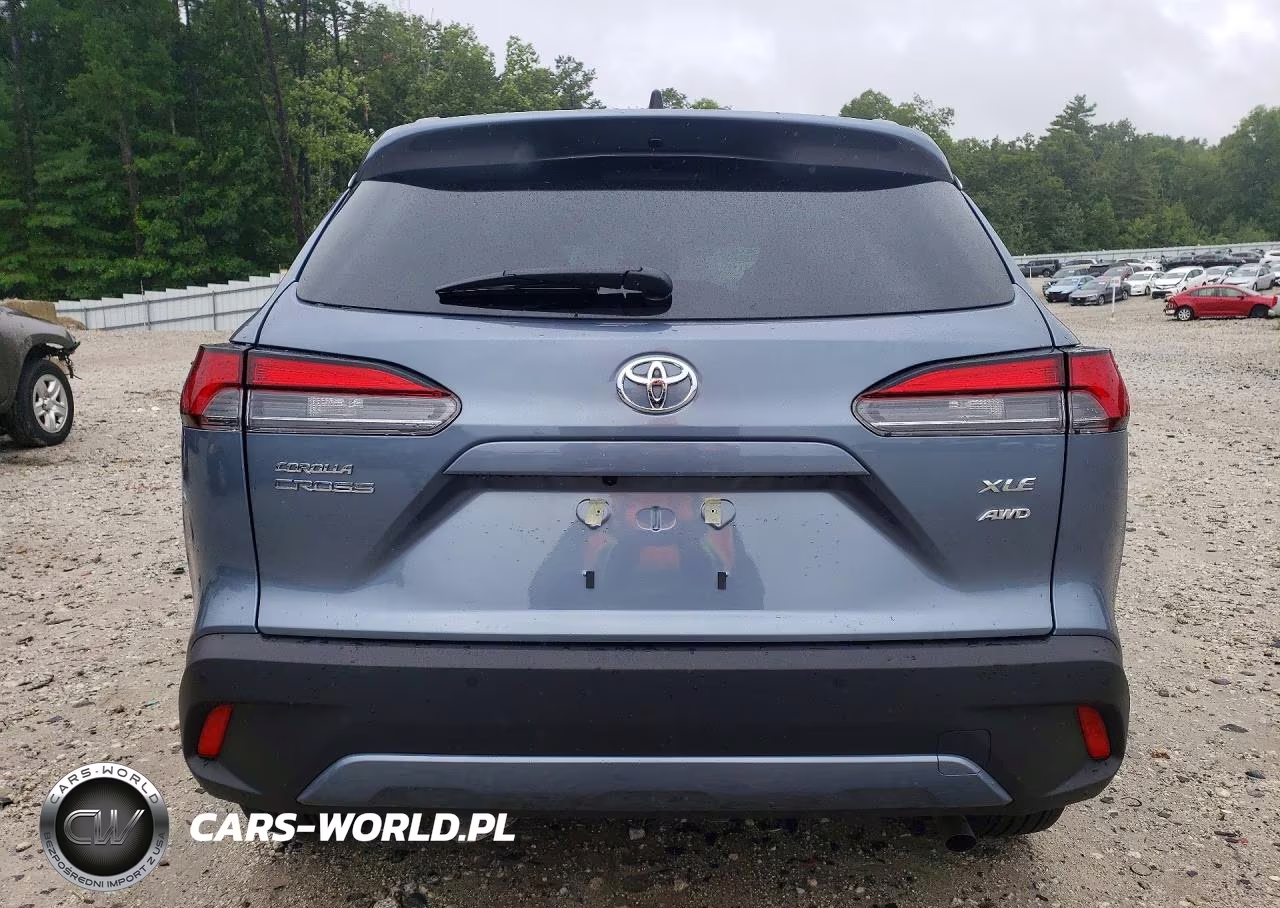 2026 Toyota Corolla Cross Xle VIN:7MUDAABG6TV187878 - 6