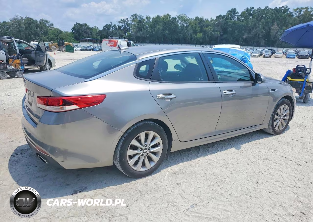 2017 Kia Optima Lx VIN:5XXGT4L35HG139439 - 3