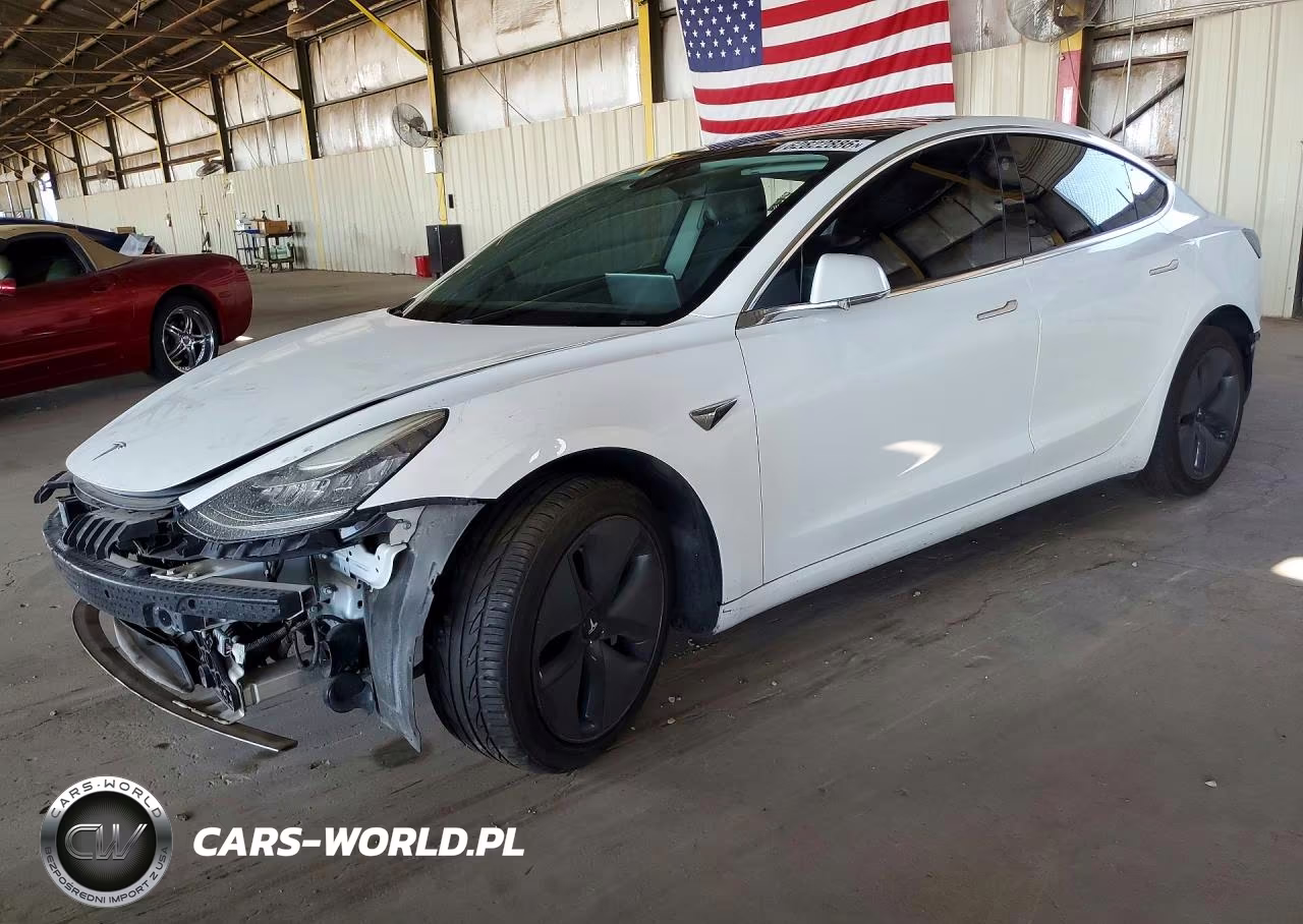 2019 Tesla Model 3 VIN:5YJ3E1EB6KF510520 - 1