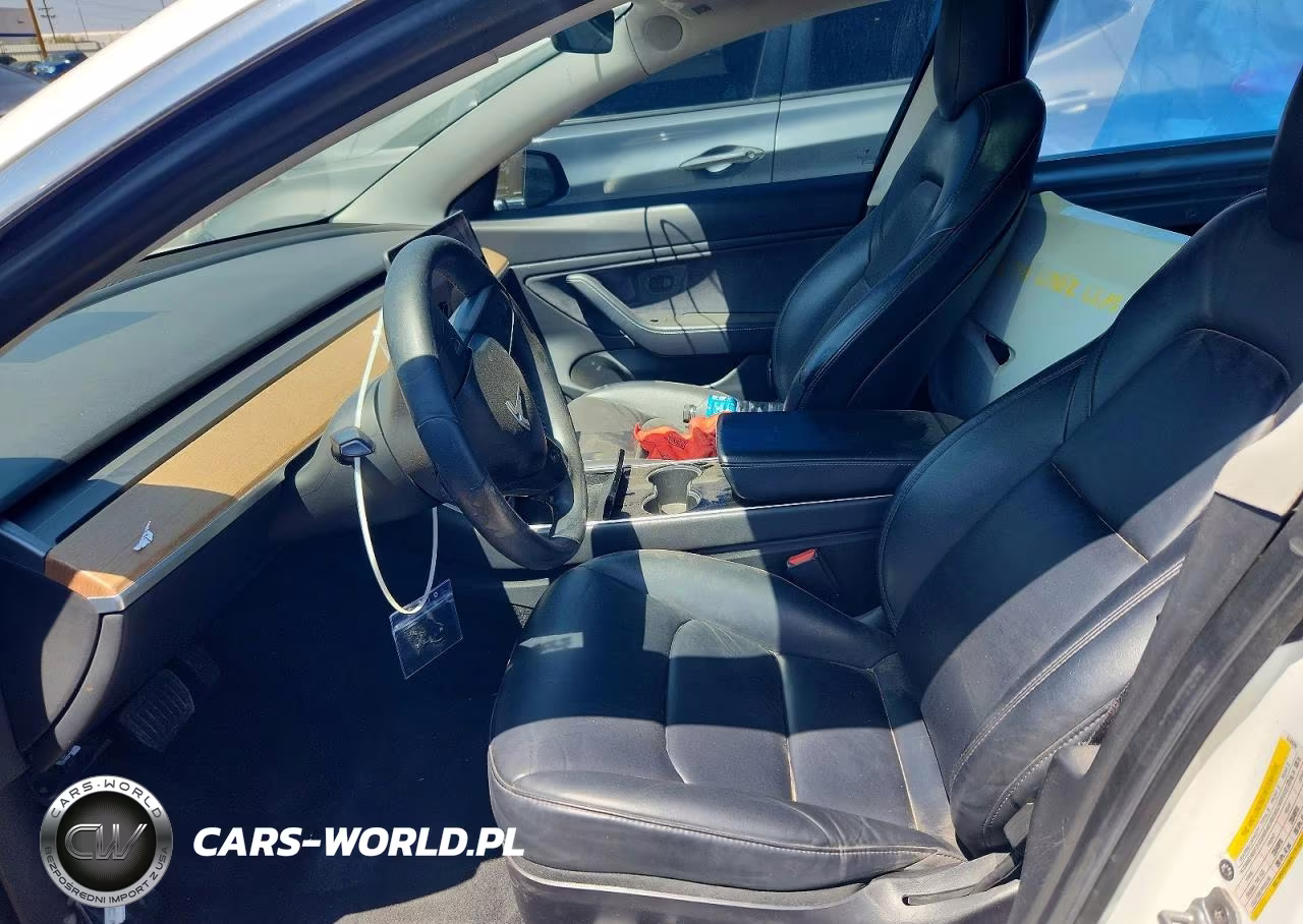 2019 Tesla Model 3 VIN:5YJ3E1EB6KF510520 - 7