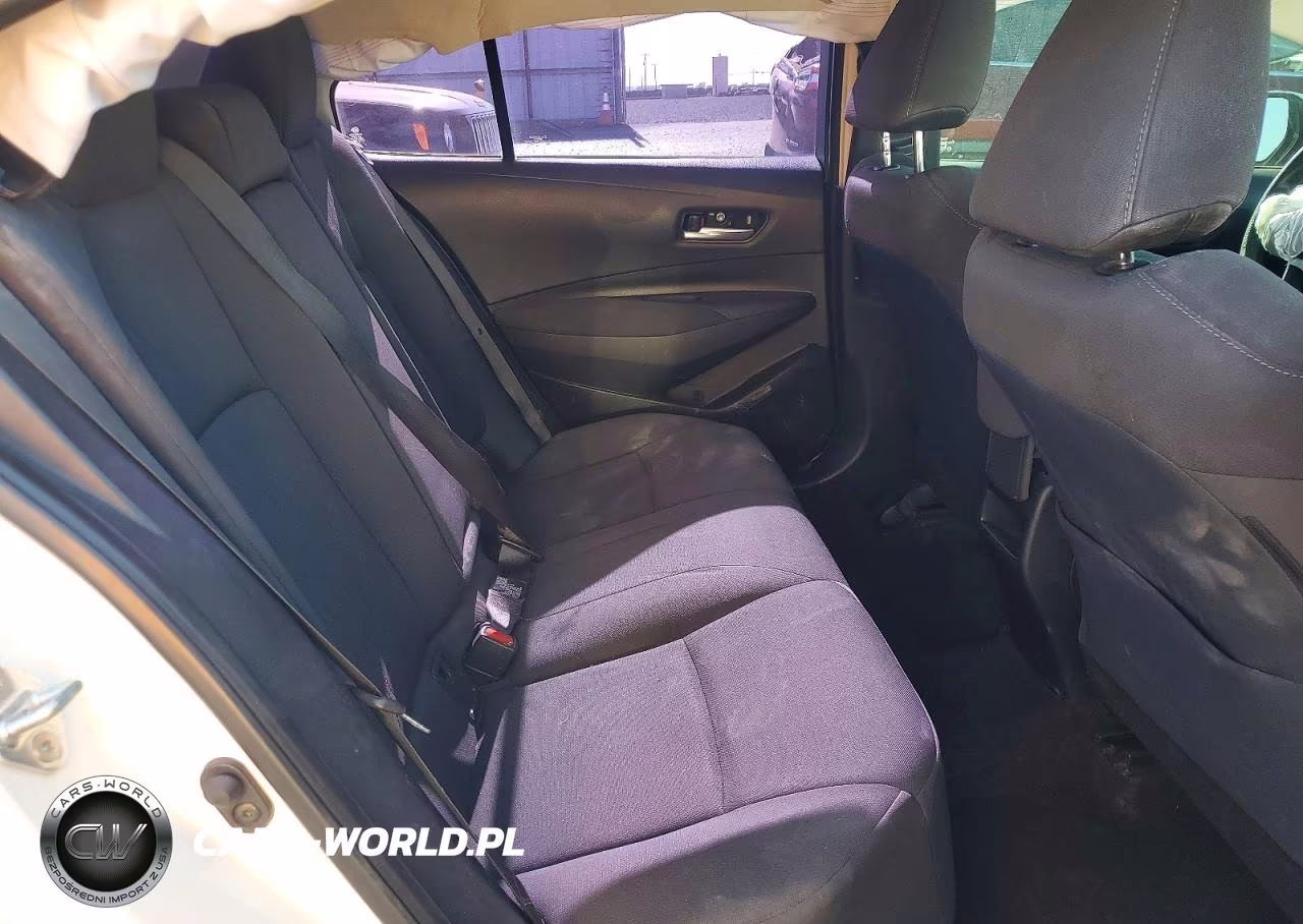 2020 Toyota Corolla Le VIN:5YFEPRAE8LP095949 - 10