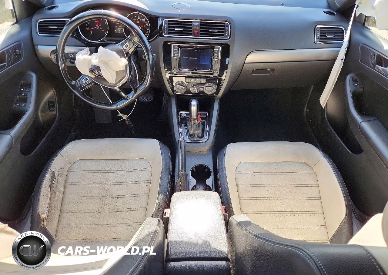 2016 Volkswagen Jetta Sport VIN:3VWD17AJ3GM291192 - 8