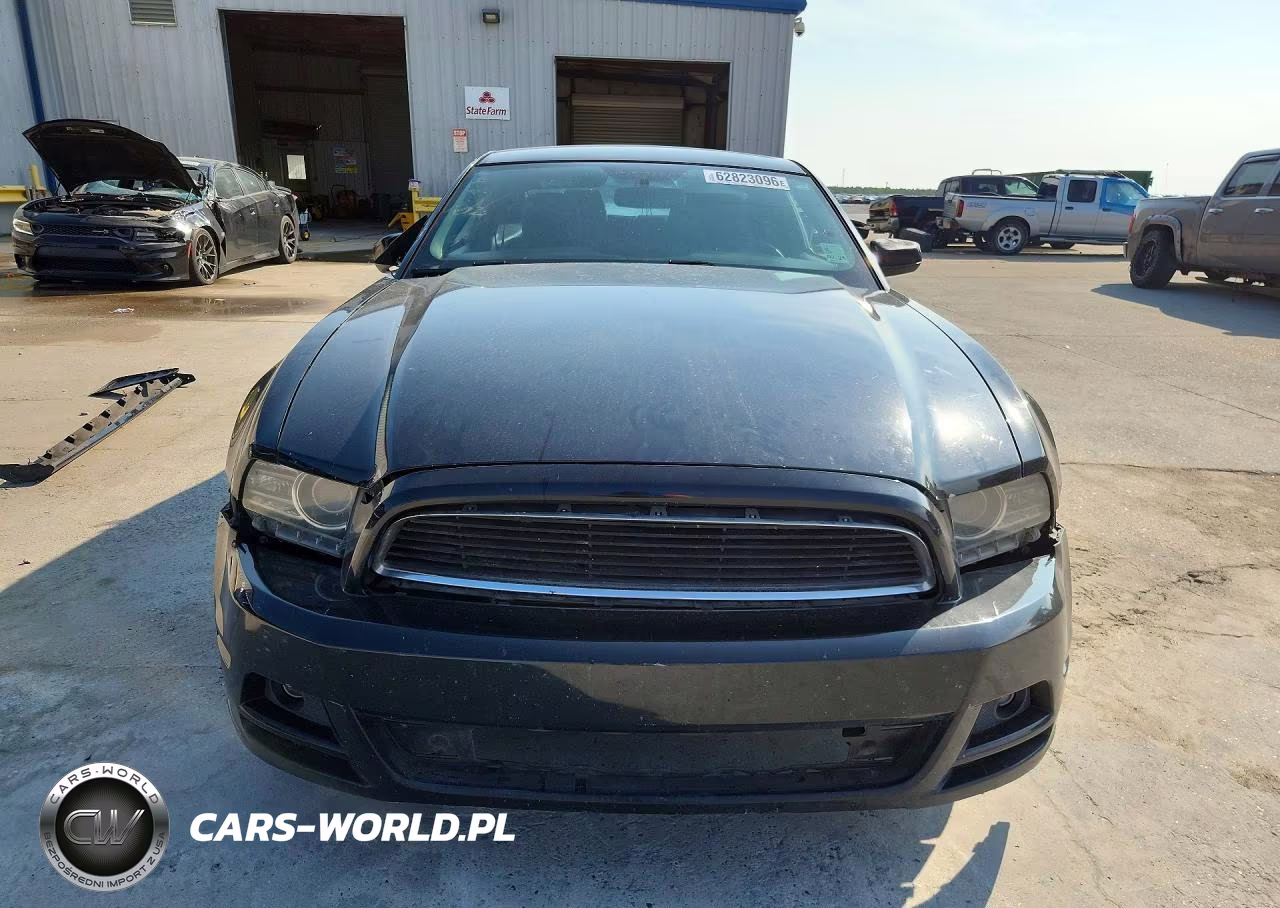 2014 Ford Mustang VIN:1ZVBP8AM6E5308561 - 5