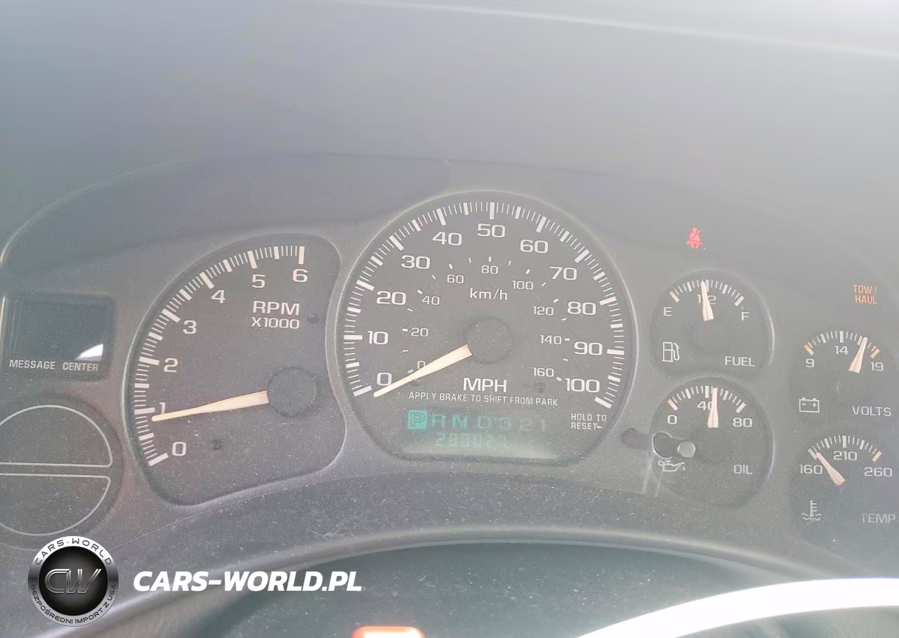 2002 Chevrolet Tahoe C1500 VIN:1GNEC13Z72R129436 - 9