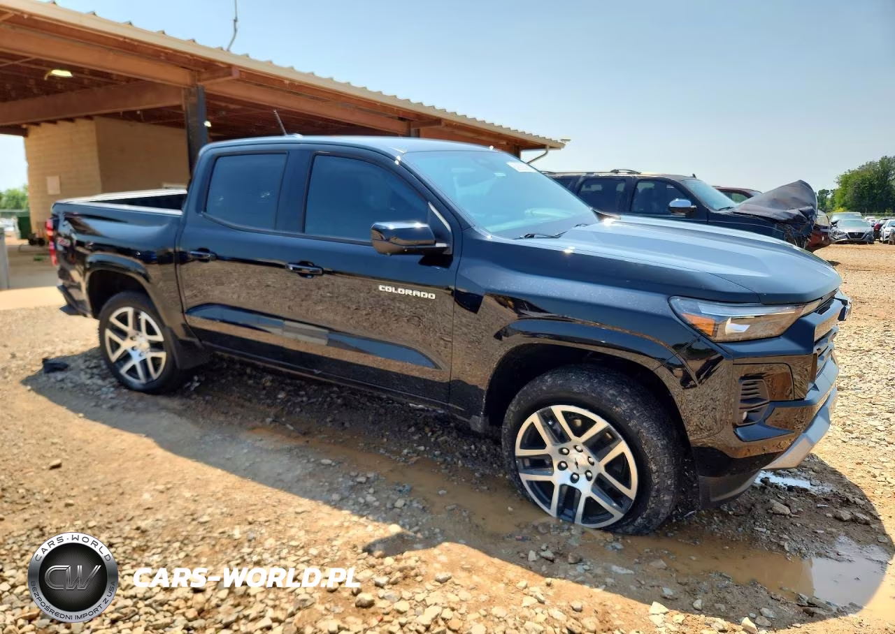 2024 Chevrolet Colorado Z71 VIN:1GCPTDEK7R1271846 - 4