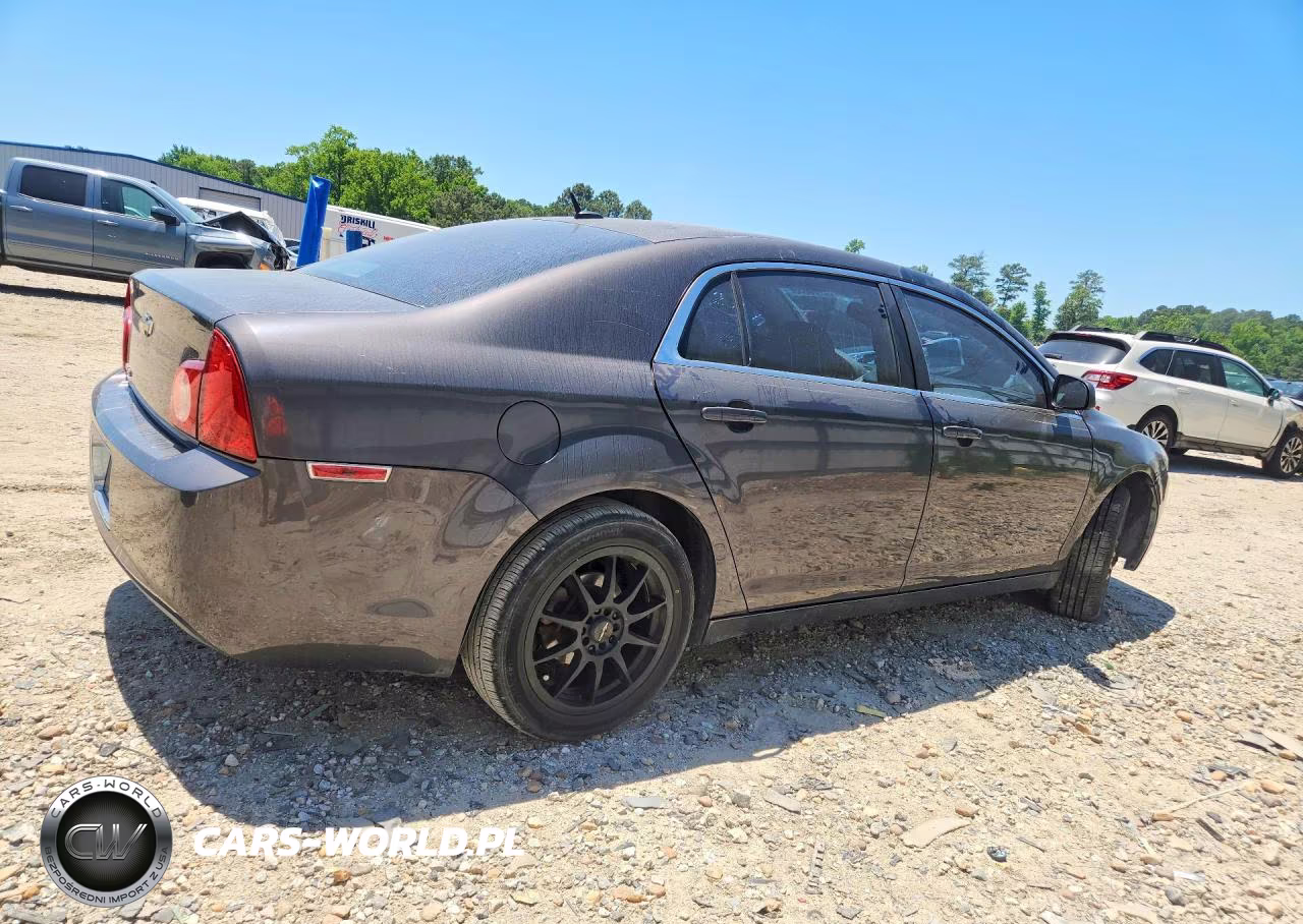 2010 Chevrolet Malibu VIN:1G1ZB5EBXAF313895 - 3