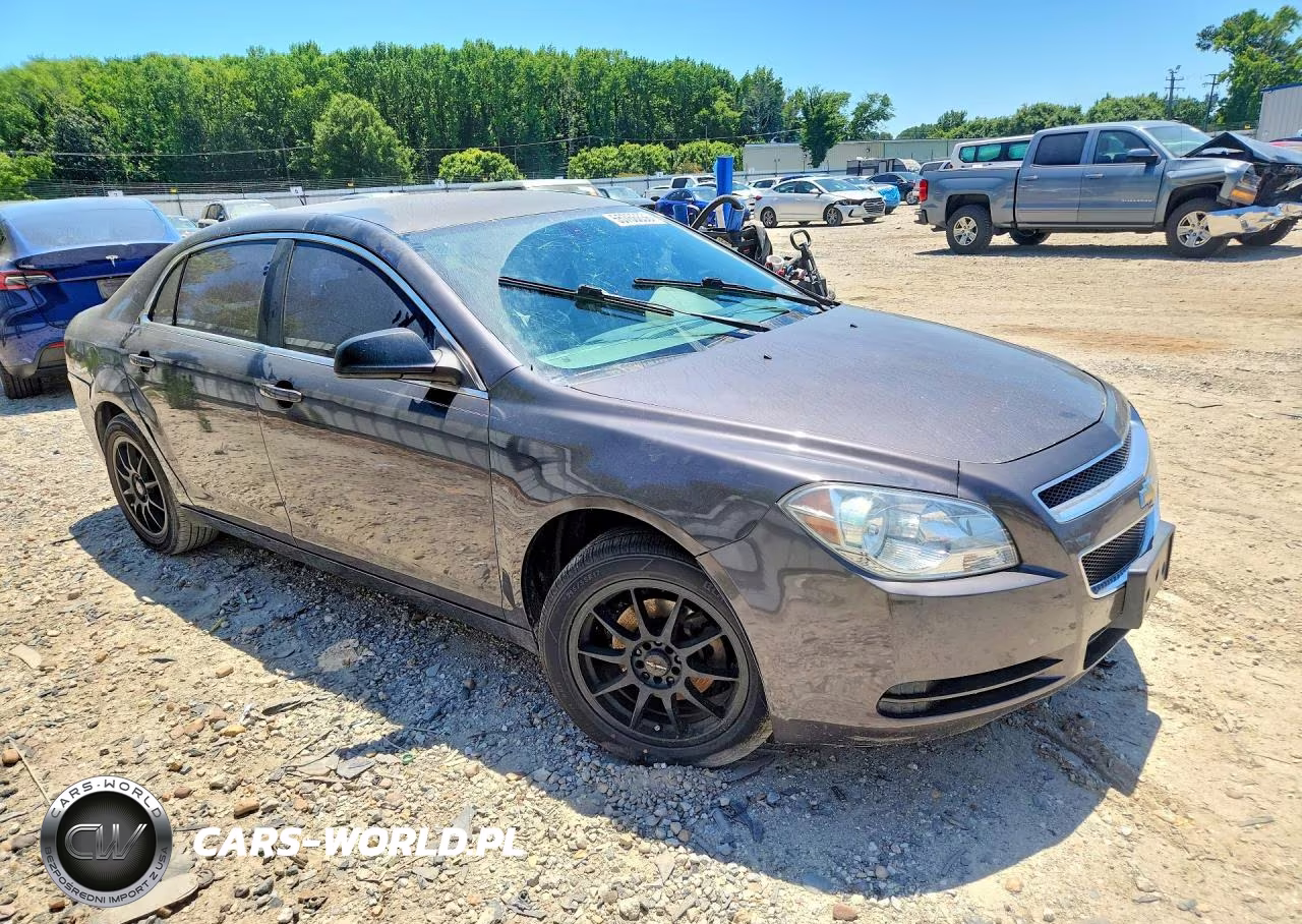 2010 Chevrolet Malibu VIN:1G1ZB5EBXAF313895 - 4