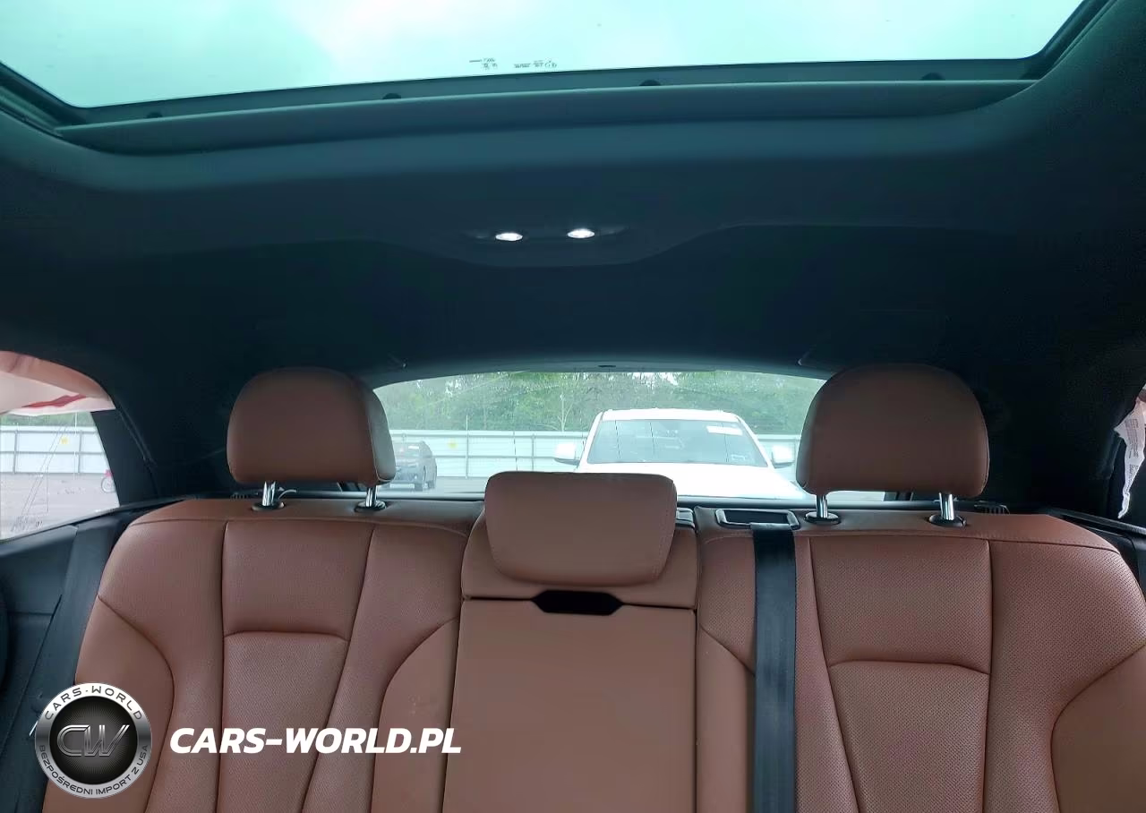 2023 Audi Q8 Prestige S-Line VIN:WA1FVBF13PD033627 - 10