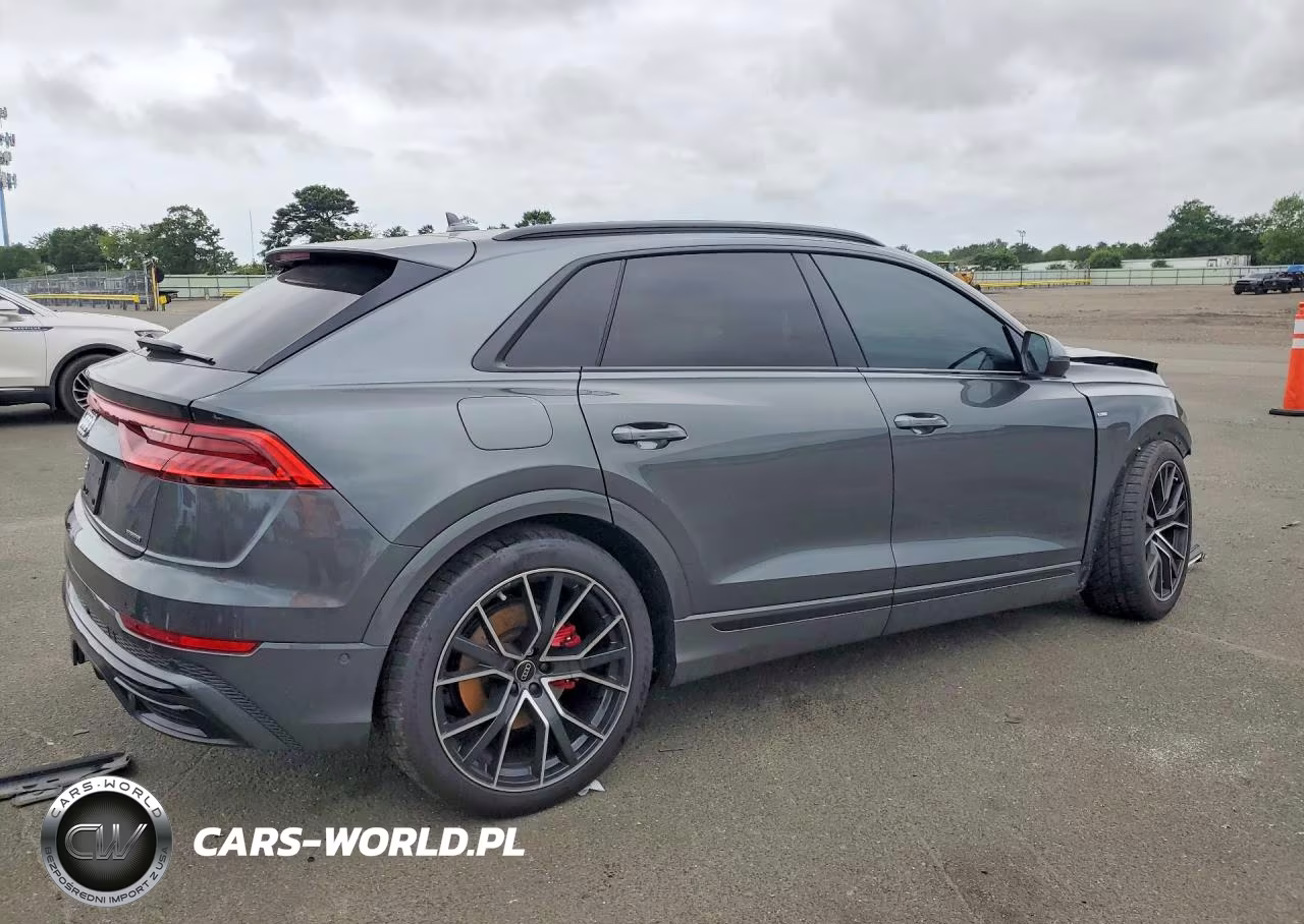 2023 Audi Q8 Prestige S-Line VIN:WA1FVBF13PD033627 - 3