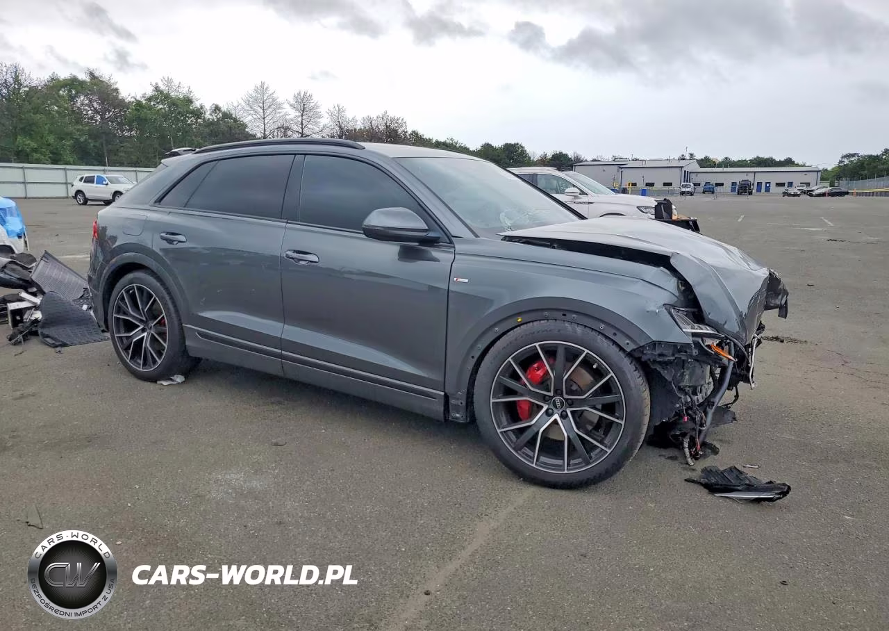 2023 Audi Q8 Prestige S-Line VIN:WA1FVBF13PD033627 - 4