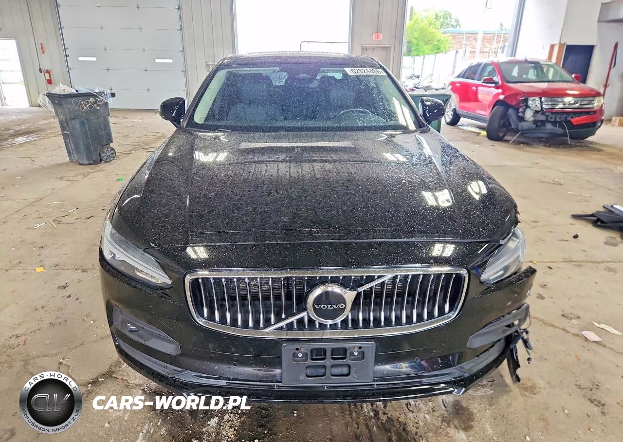 2022 Volvo S90 B6 R-Design VIN:LVY062MKXNP252173 - 5