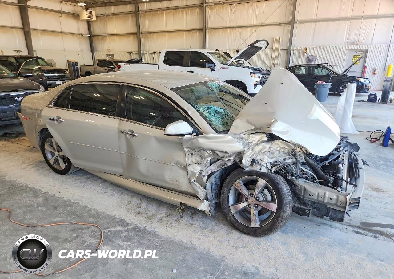 2012 Chevrolet Malibu 1Lt VIN:1G1ZC5E06CF138818 - 4