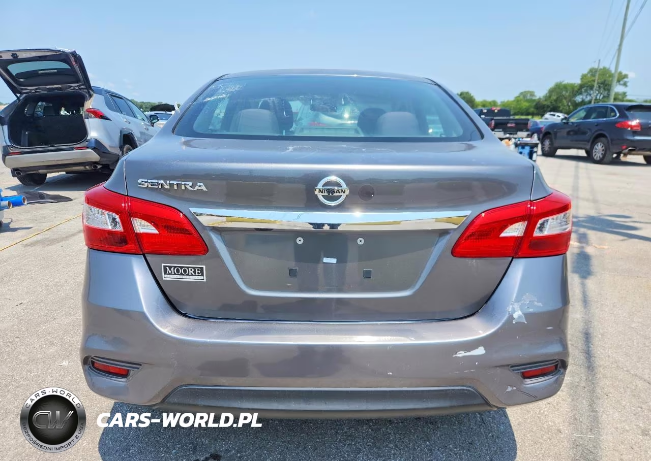 2018 Nissan Sentra S VIN:3N1AB7AP5JY306785 - 6