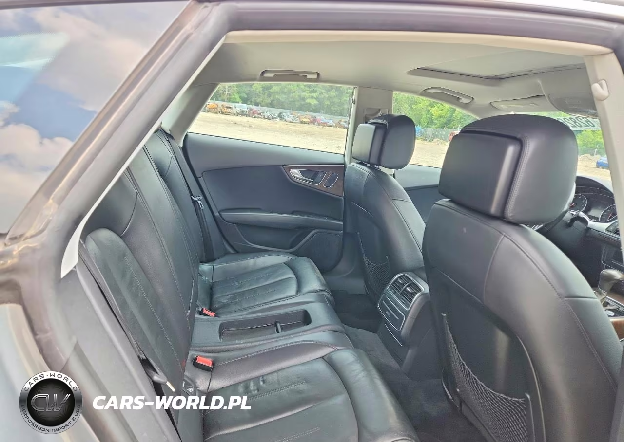2012 Audi A7 Prestige VIN:WAUSGAFC8CN002241 - 10