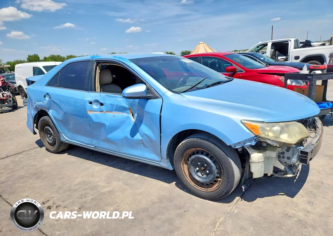 2013 Toyota Camry Le VIN:4T4BF1FK5DR324275 - 4