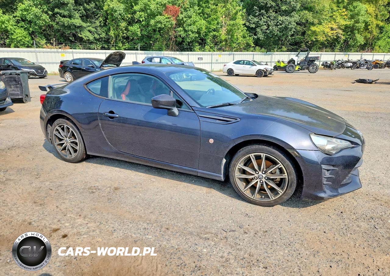 2019 Toyota 86 Gt VIN:JF1ZNAE11K8702046 - 4