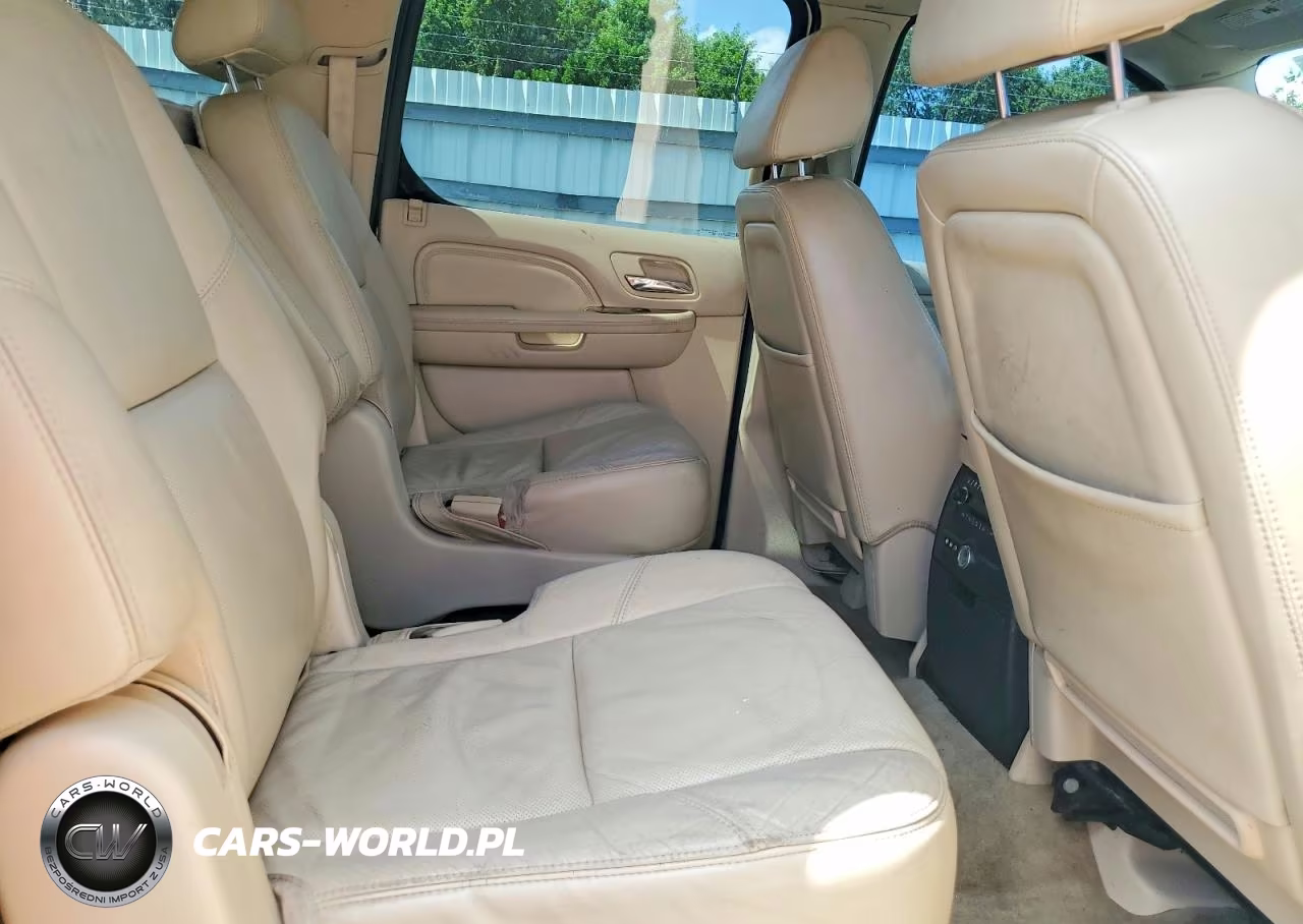 2008 Cadillac Escalade Esv VIN:1GYFK66878R271742 - 11
