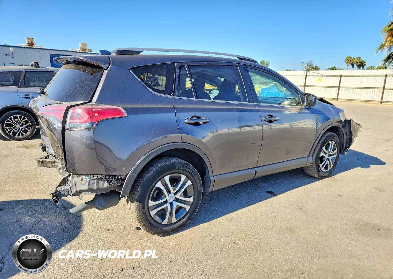 2018 Toyota Rav4 Le VIN:JTMZFREV8JJ200974 - 3