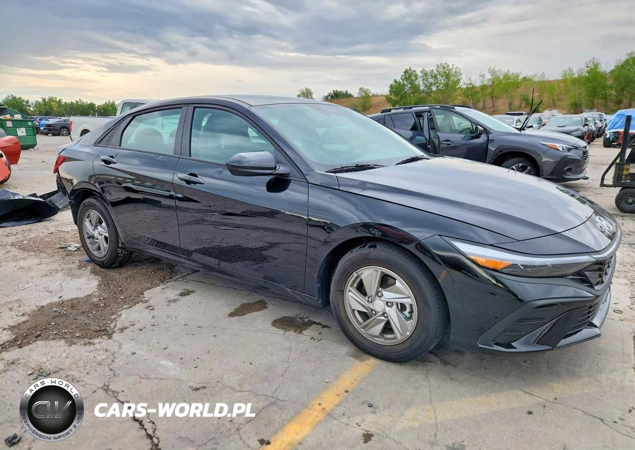 2025 Hyundai Elantra Se VIN:KMHLL4DG4SU047347 - 4