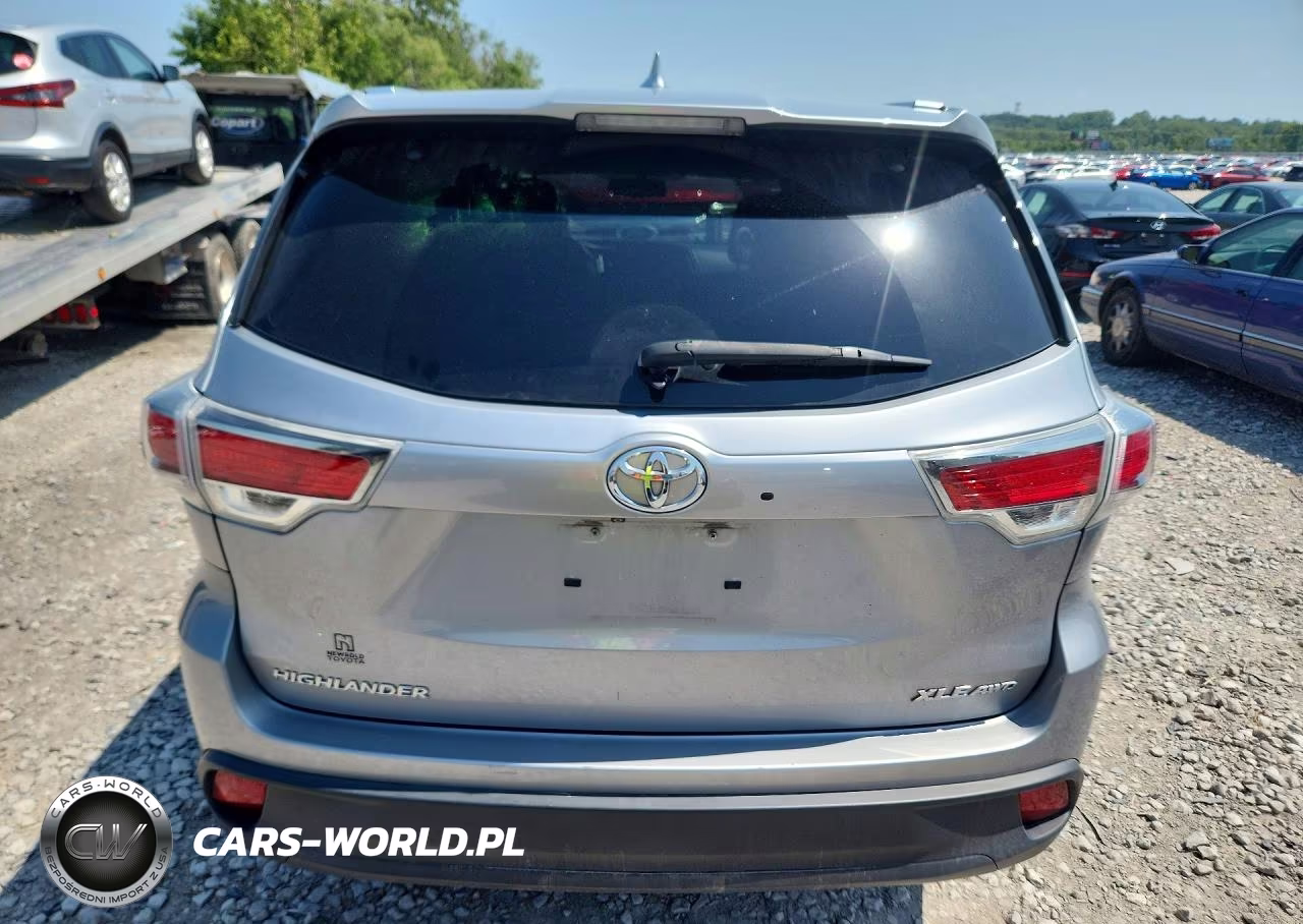 2015 Toyota Highlander Xle VIN:5TDJKRFH8FS127956 - 6