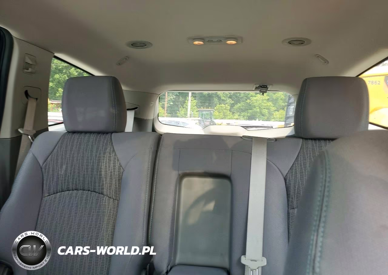 2014 Chevrolet Traverse Ls VIN:1GNKRFED0EJ202617 - 10