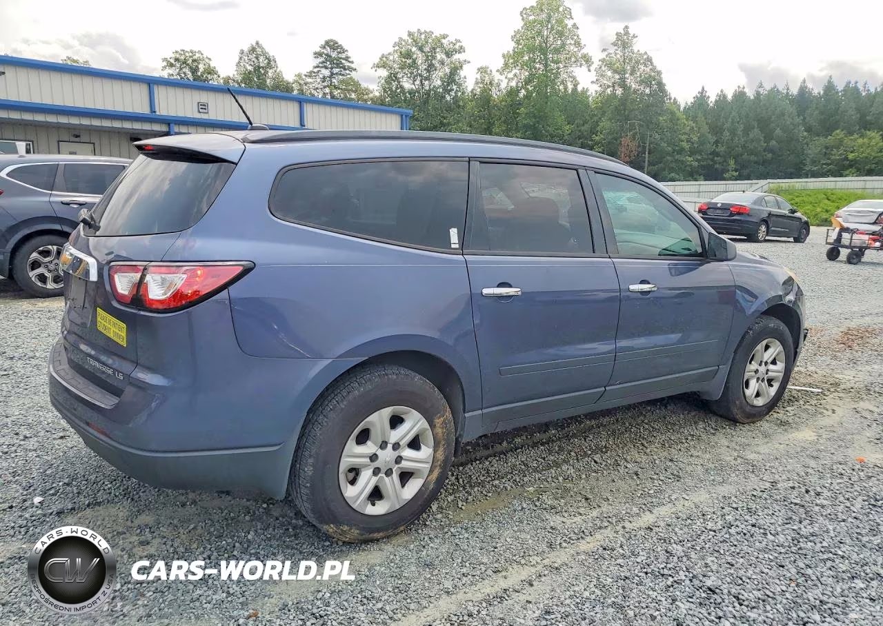 2014 Chevrolet Traverse Ls VIN:1GNKRFED0EJ202617 - 3