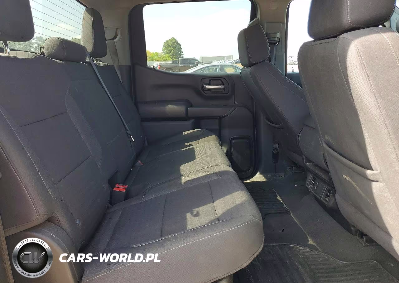 2025 Chevrolet Silverado K1500 Trail Boss Custom VIN:3GCPKCEK8SG133897 - 10