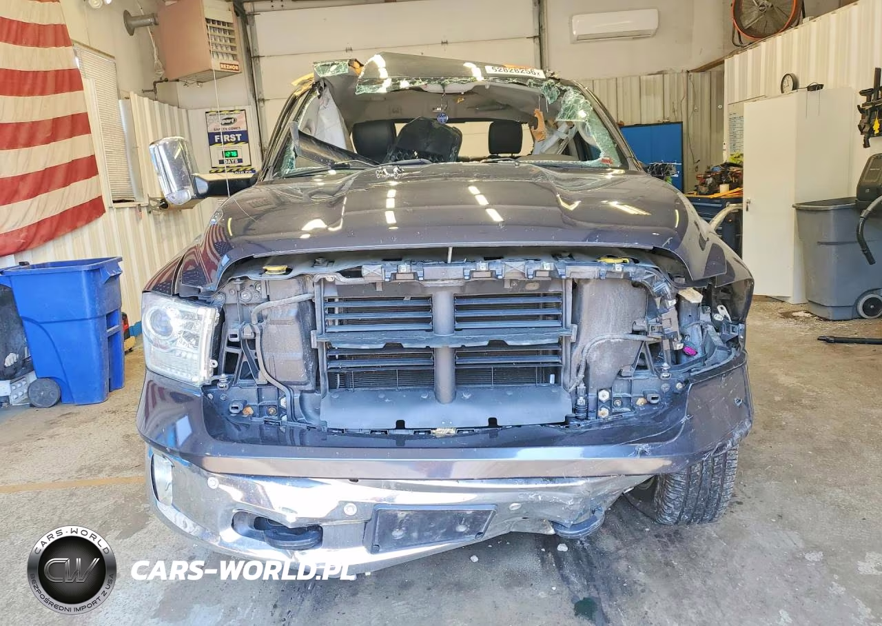 2016 Ram 1500 Laramie VIN:1C6RR7NT9GS239674 - 5