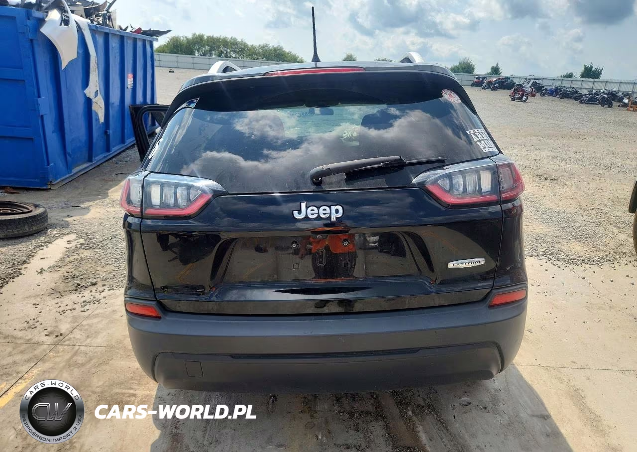 2020 Jeep Cherokee Latitude VIN:1C4PJLCB3LD620588 - 6