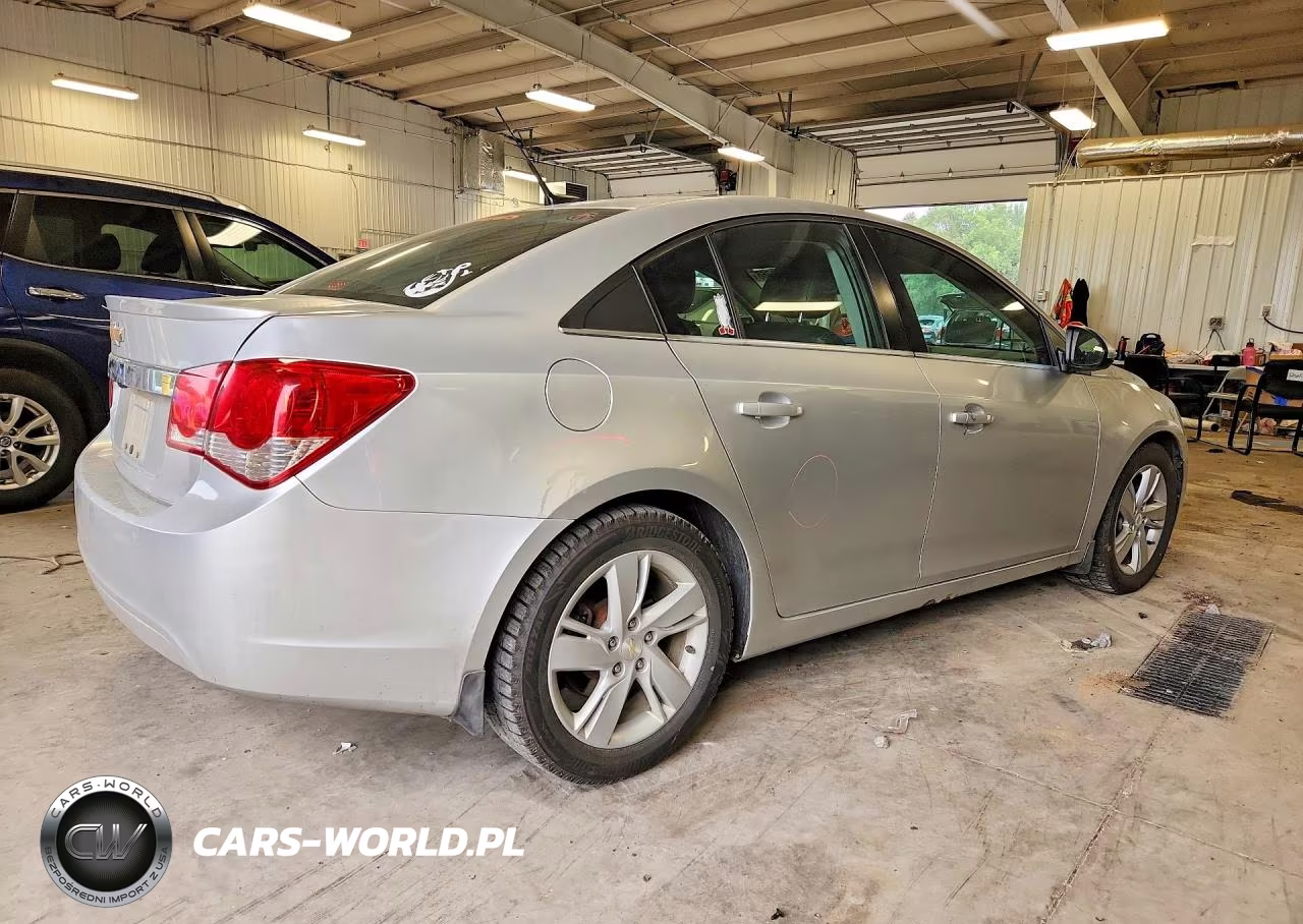2014 Chevrolet Cruze VIN:1G1P75SZ7E7393196 - 3