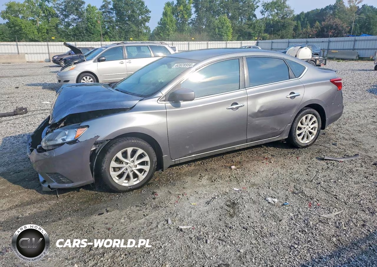 2017 Nissan Sentra S – zdjęcie 1 z 12