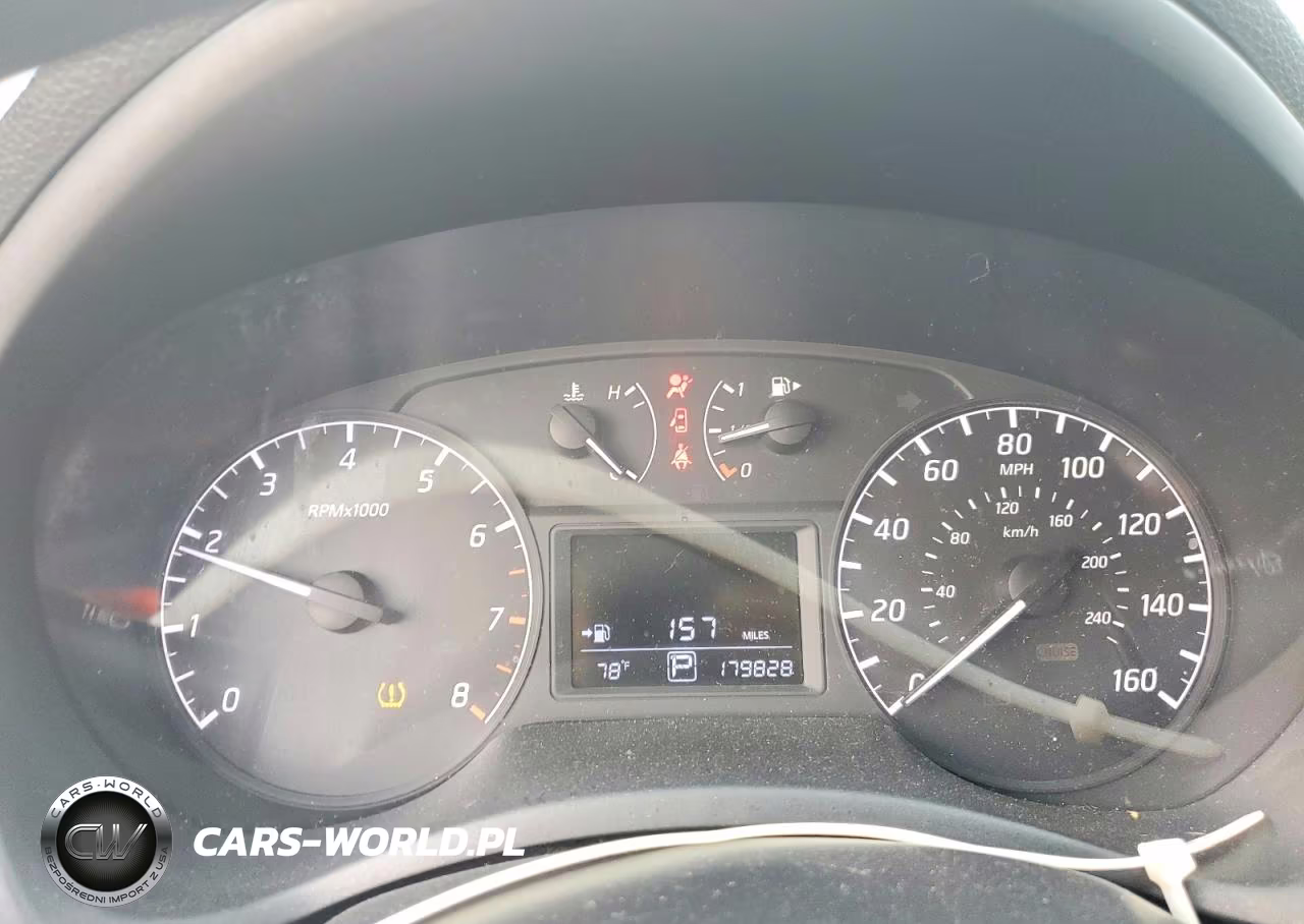 2017 Nissan Sentra S VIN:3N1AB7AP6HY262077 - 9