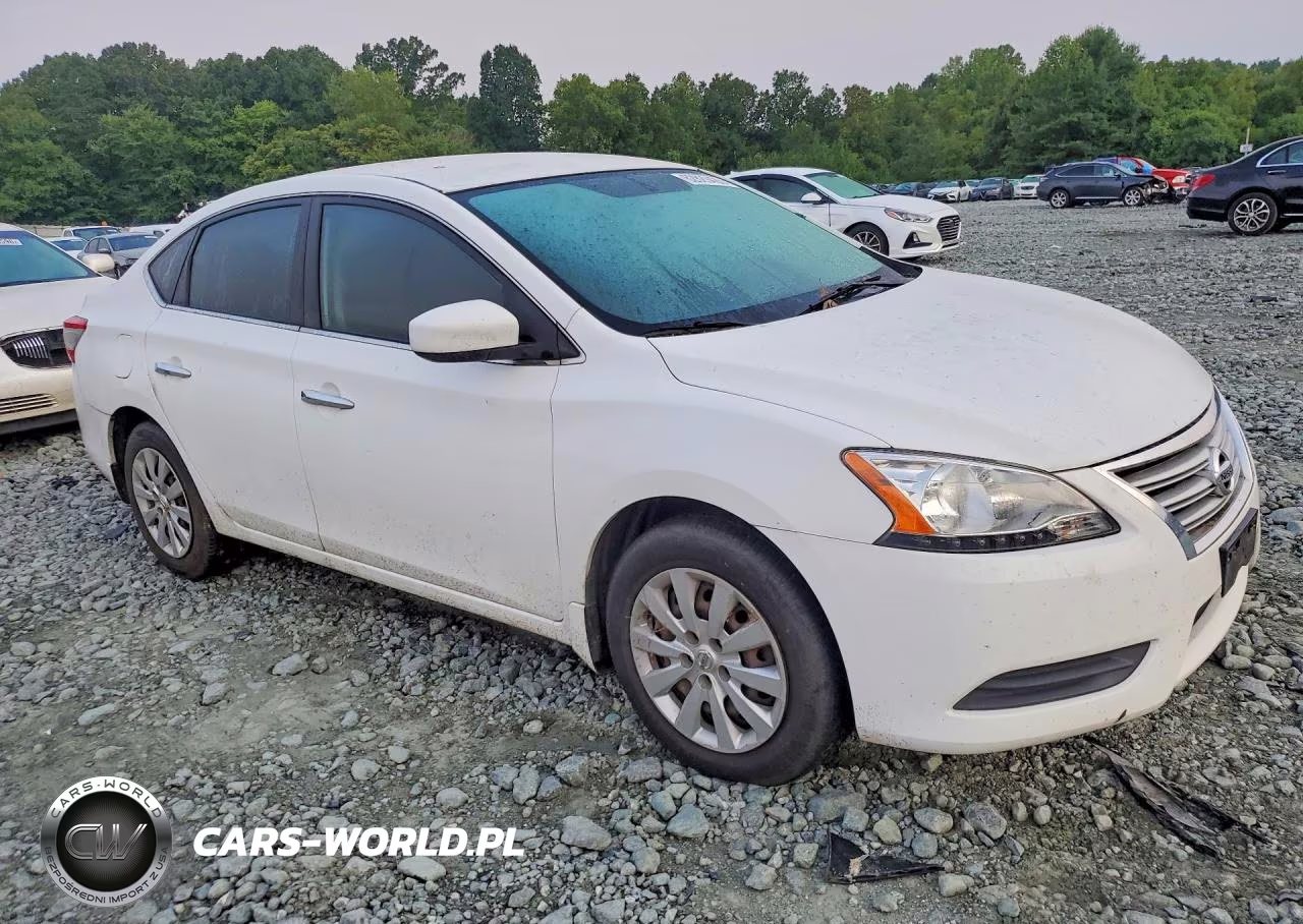 2015 Nissan Sentra S VIN:3N1AB7AP2FY321669 - 4