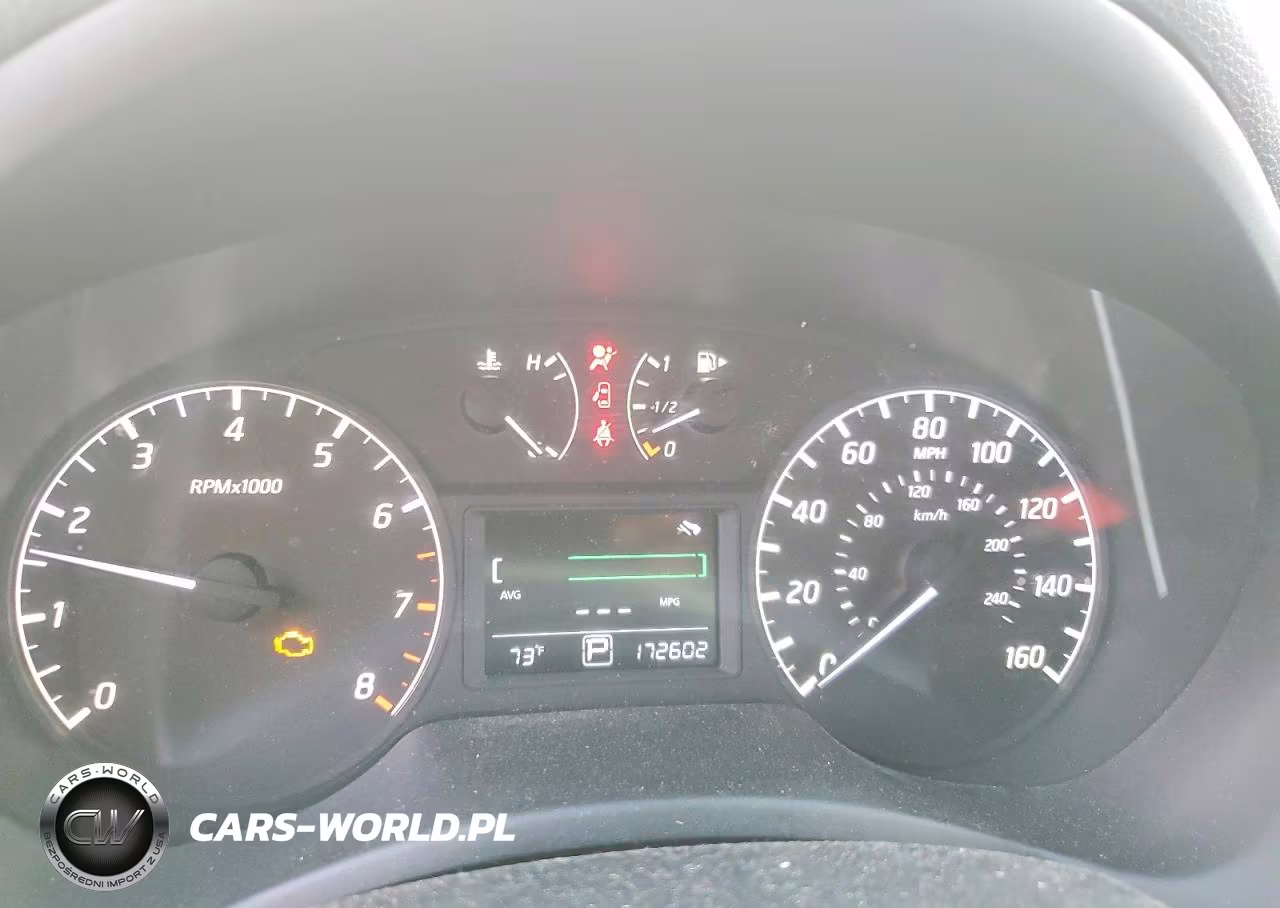 2015 Nissan Sentra S VIN:3N1AB7AP2FY321669 - 9