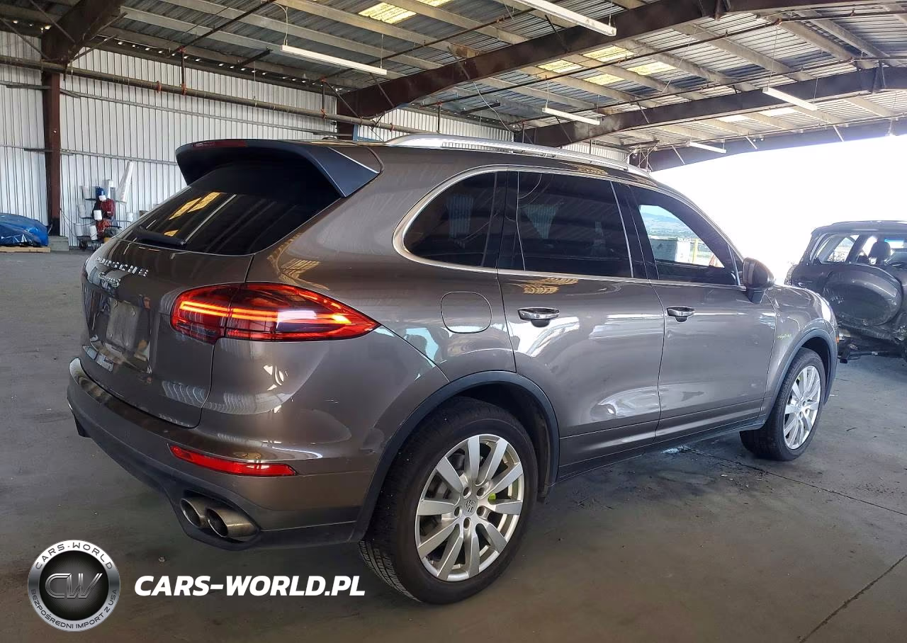 2016 Porsche Cayenne Se Hybrid VIN:WP1AE2A24GLA64261 - 3