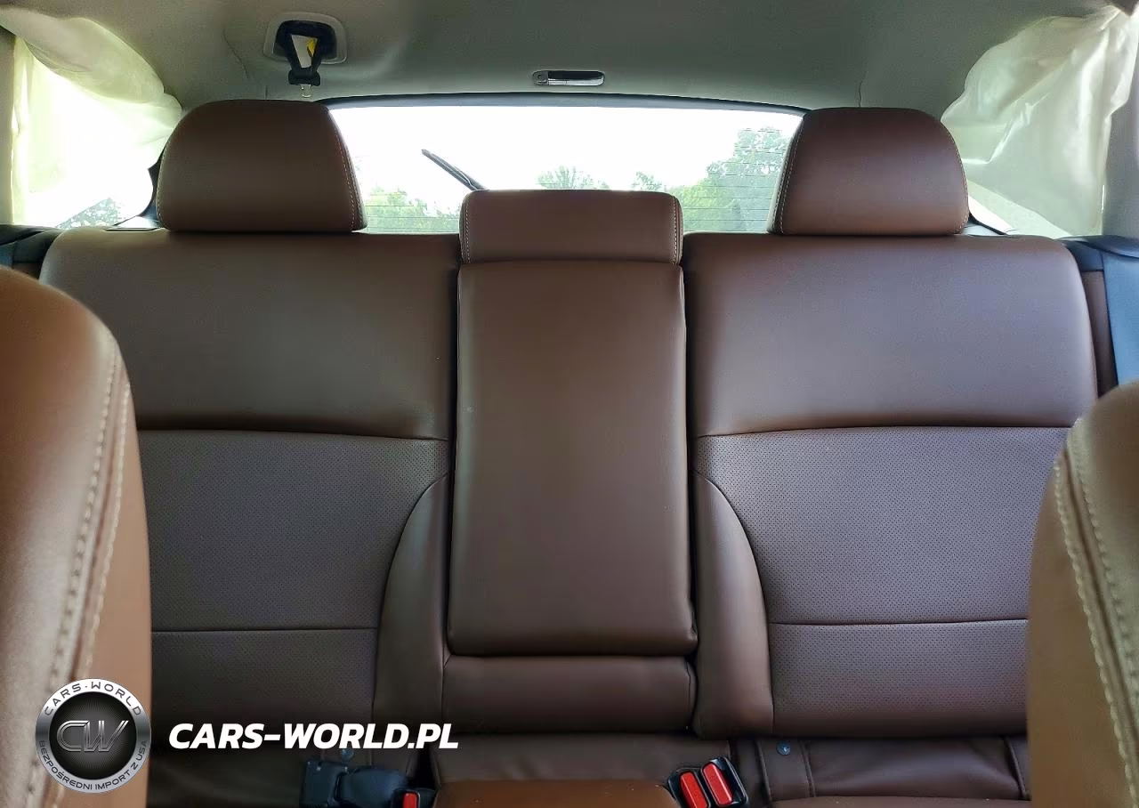 2019 Subaru Outback Touring VIN:4S4BSATC0K3209573 - 10