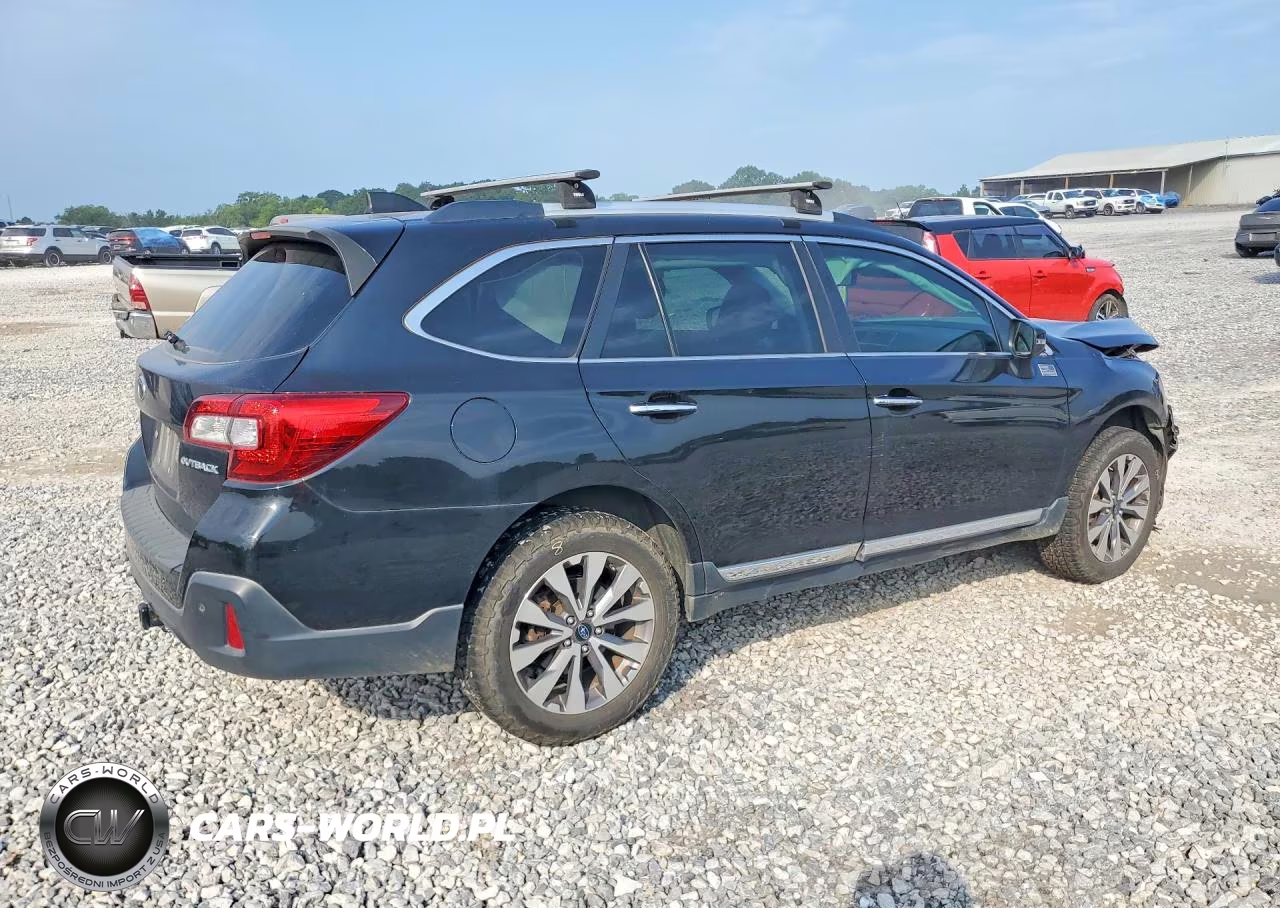 2019 Subaru Outback Touring VIN:4S4BSATC0K3209573 - 3