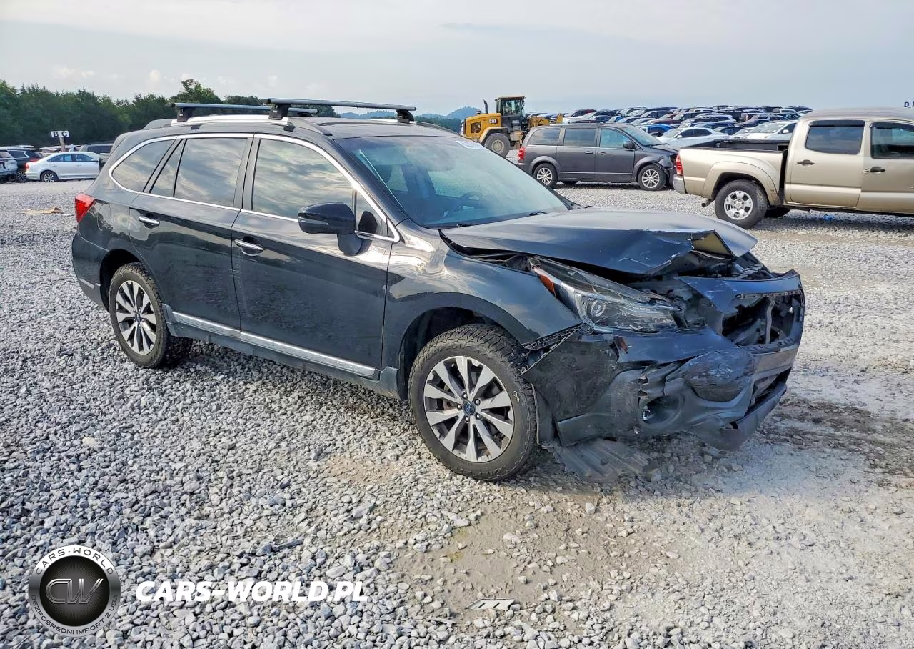 2019 Subaru Outback Touring VIN:4S4BSATC0K3209573 - 4