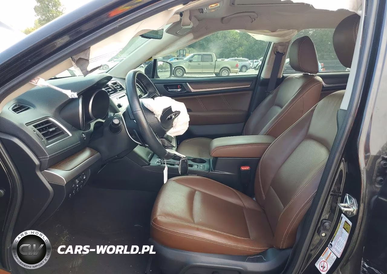 2019 Subaru Outback Touring VIN:4S4BSATC0K3209573 - 7