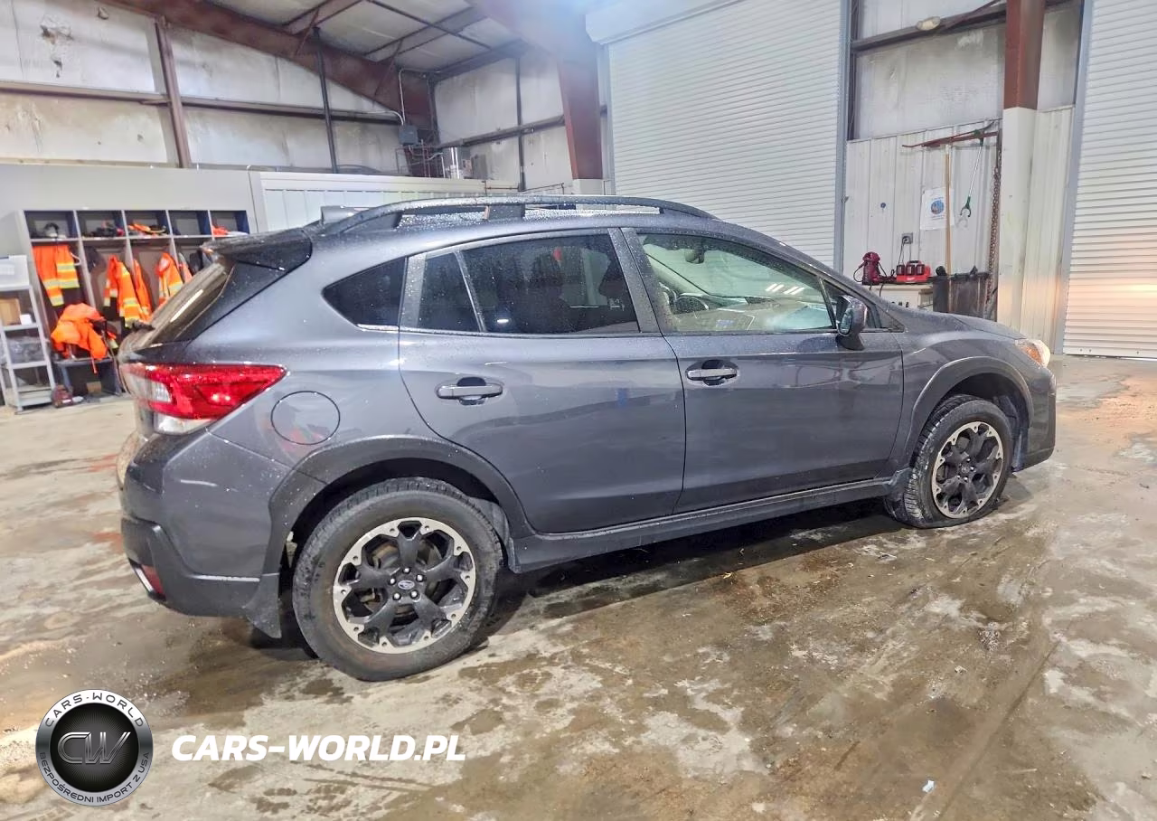 2022 Subaru Crosstrek Premium VIN:JF2GTAPC0NH257939 - 3