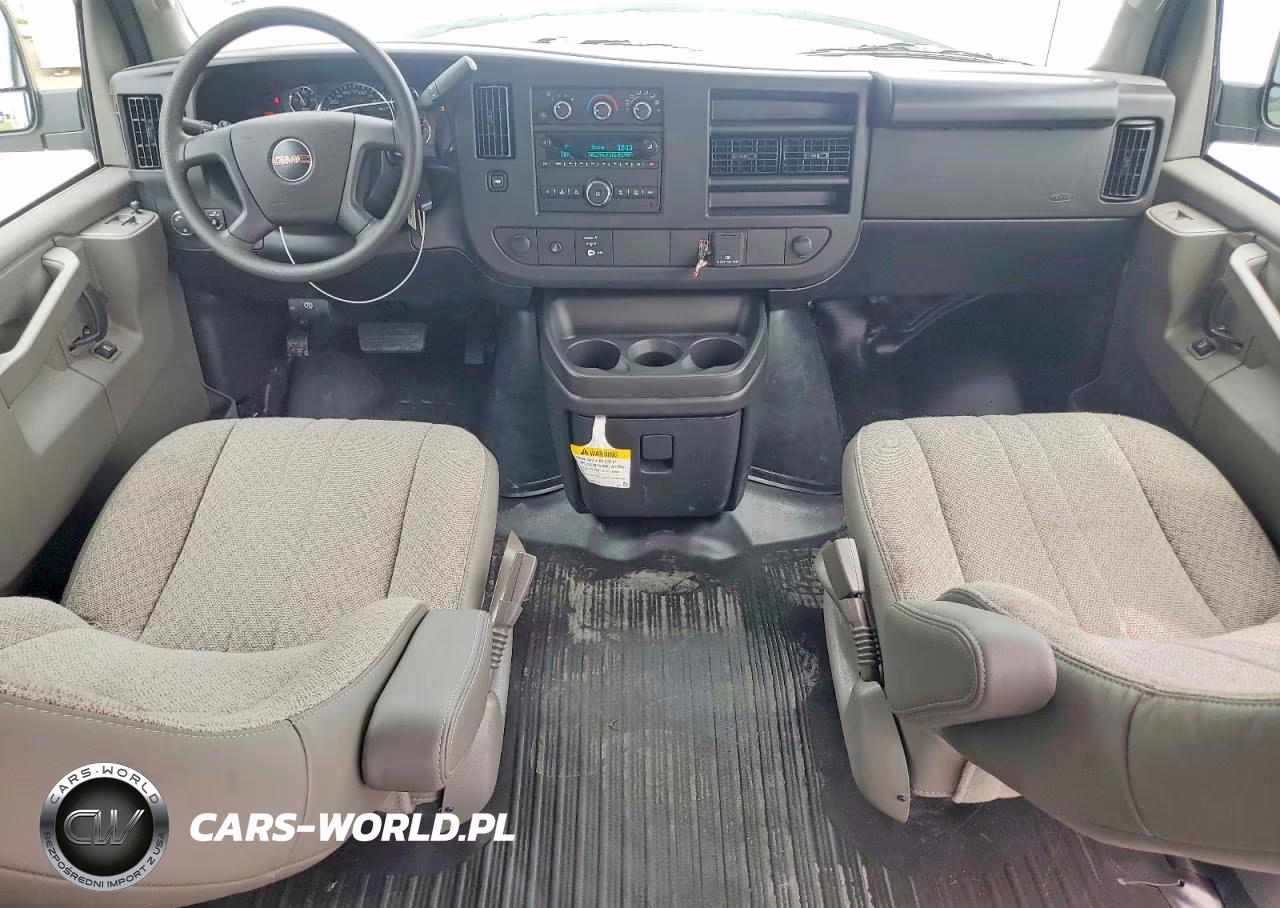 2026 GMC Savana G2500 Delivery Van VIN:1GTW7AF7XT1240882 - 8