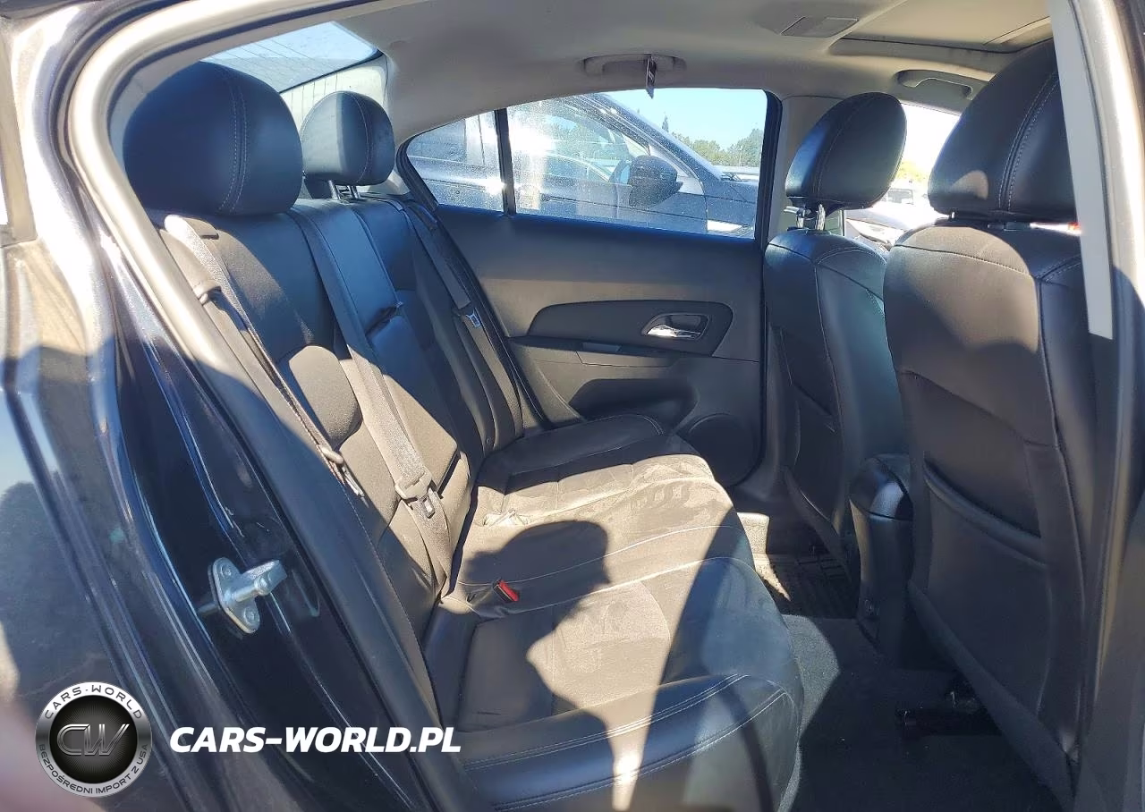 2014 Chevrolet Cruze Lt VIN:1G1PE5SB8E7165815 - 10
