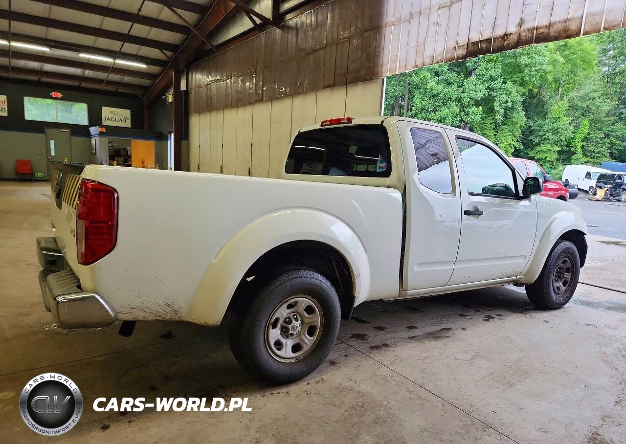 2015 Nissan Frontier S VIN:1N6BD0CT2FN709203 - 3