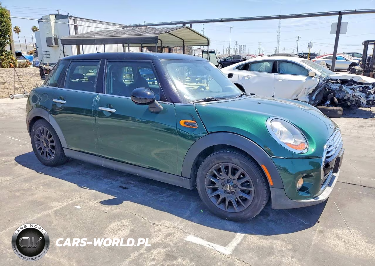 2015 Mini Cooper VIN:WMWXS5C5XFT827716 - 4