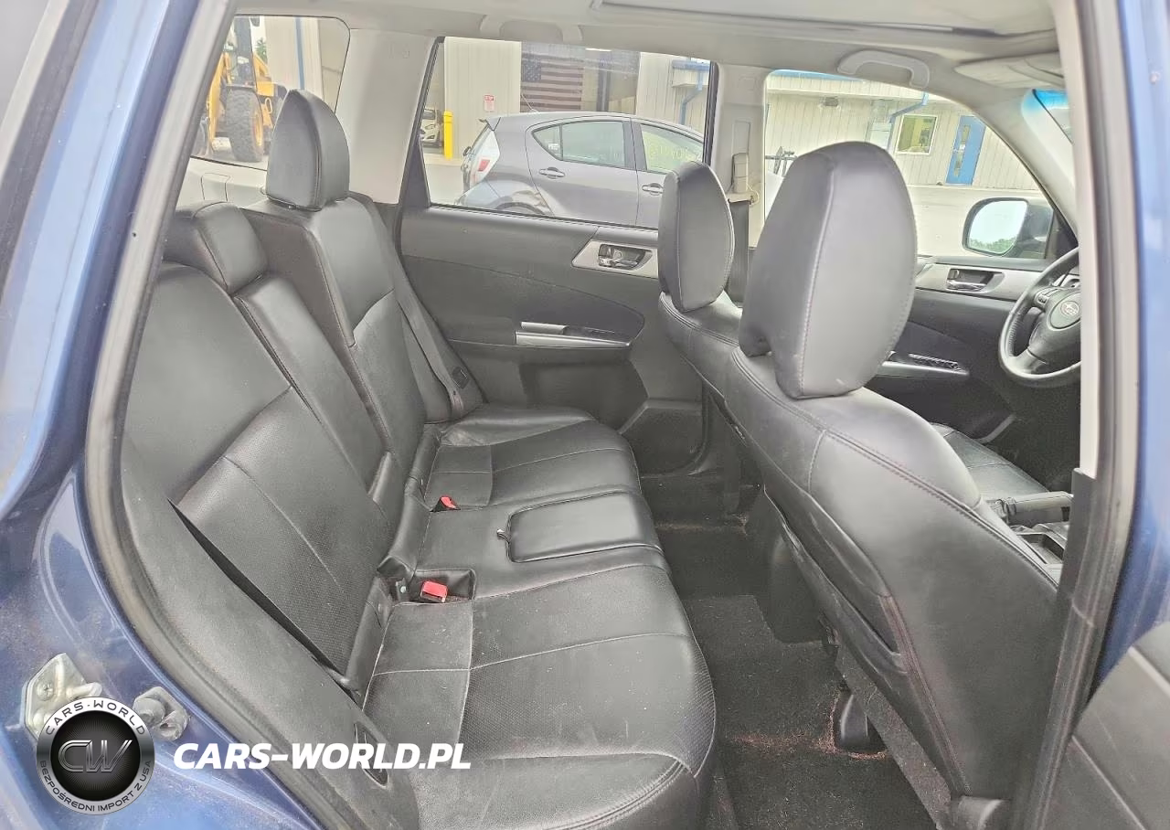 2012 Subaru Forester Touring VIN:JF2SHBGC7CH450930 - 10