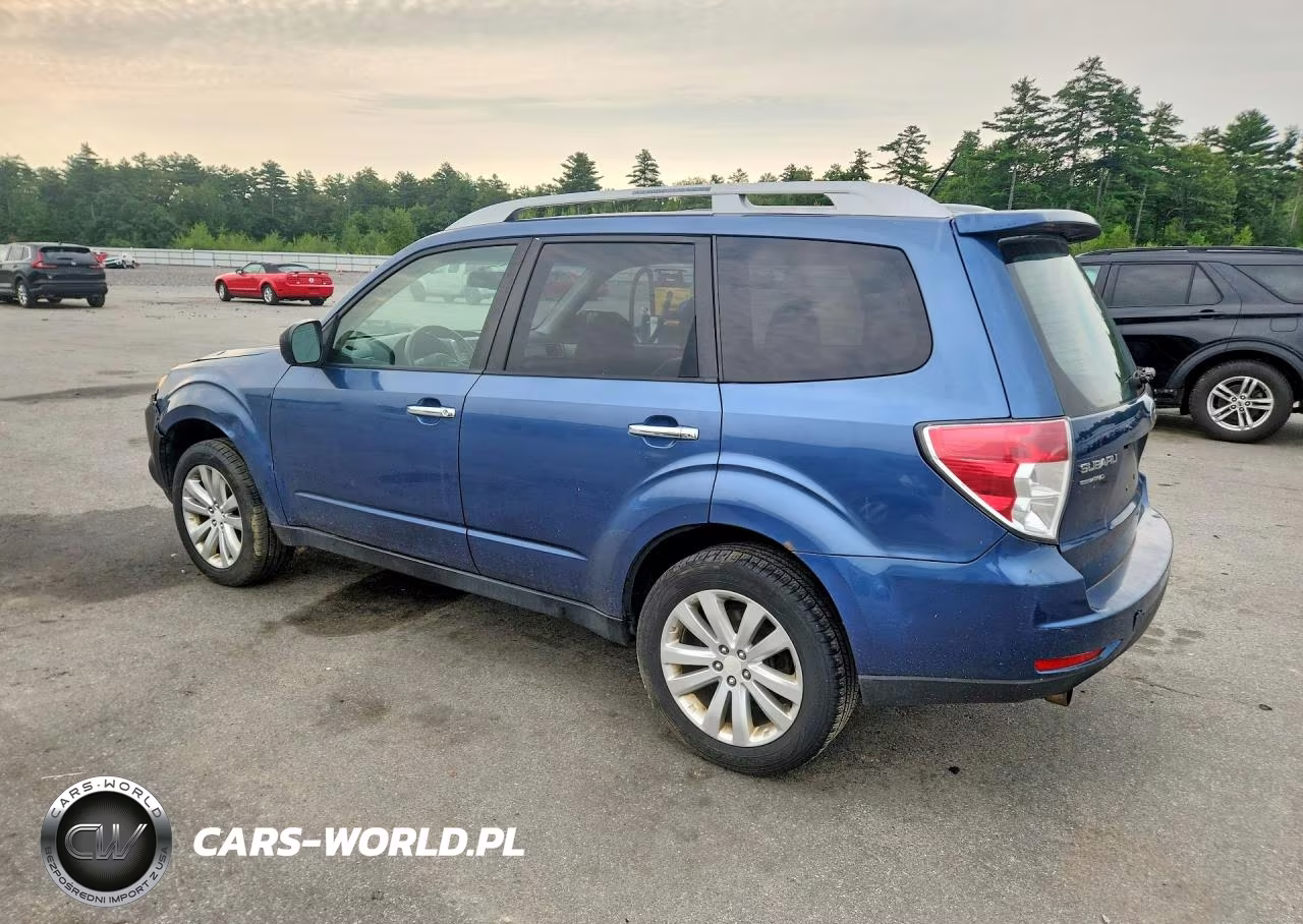 2012 Subaru Forester Touring VIN:JF2SHBGC7CH450930 - 2