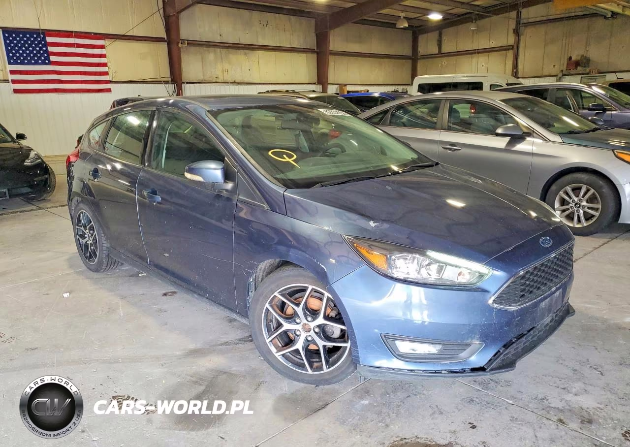 2018 Ford Focus Sel VIN:1FADP3M27JL245913 - 4