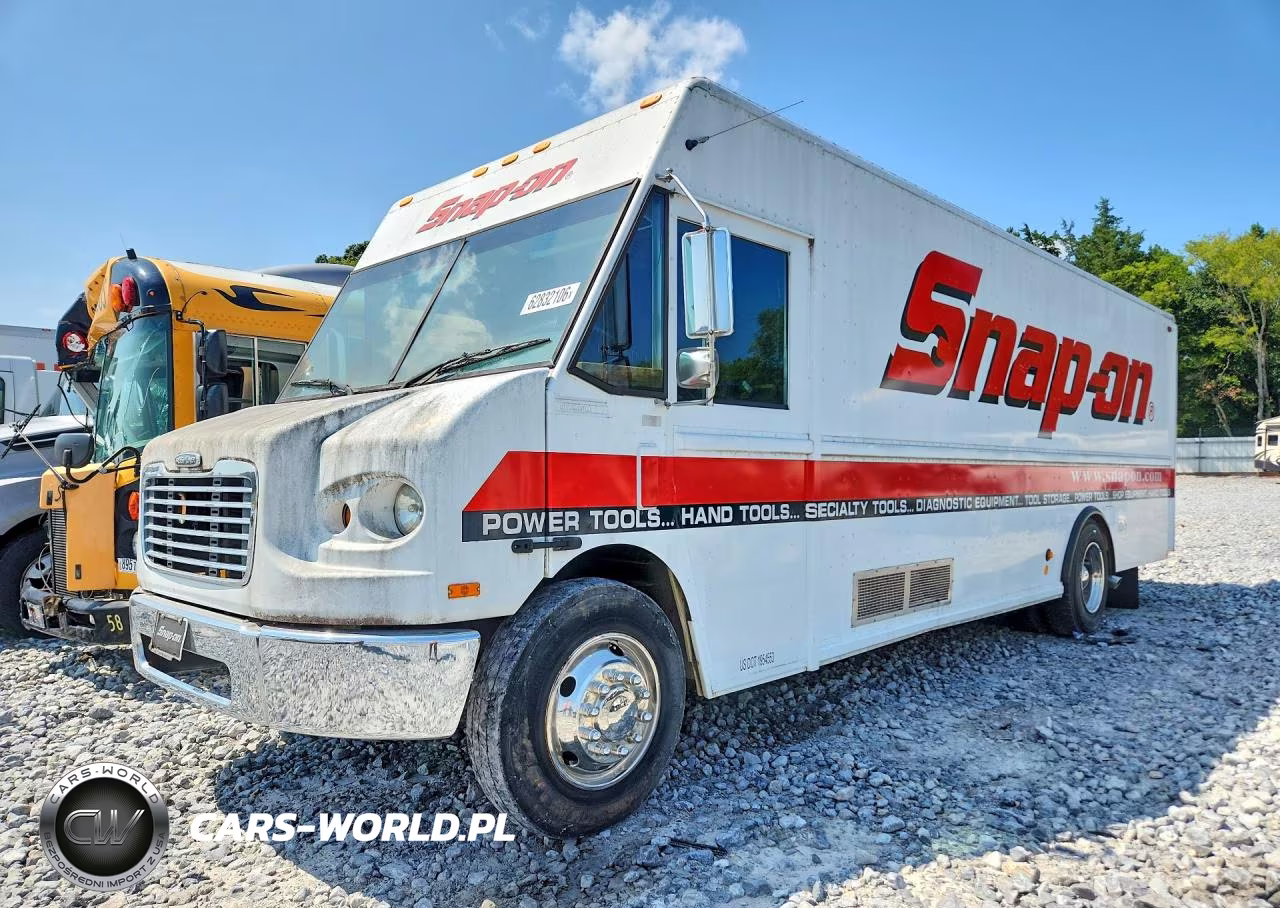 2006 Freightliner Chassis M Line Walk-In Van – zdjęcie 1 z 12